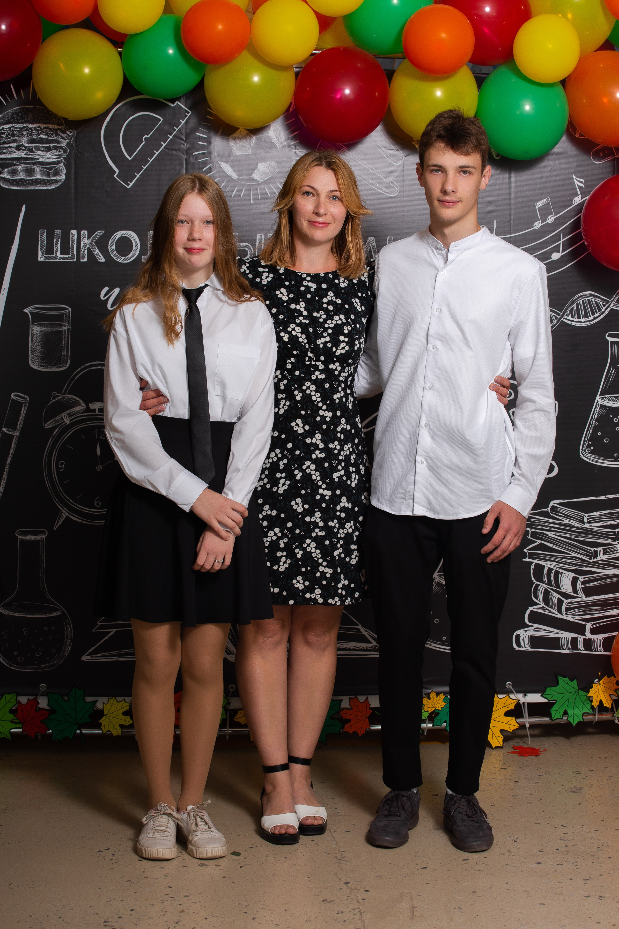 1 сентября 9 школа (фотосессия с родителями). ТВОЙ АЛЬБОМ / ТВОИ ПРАВИЛА