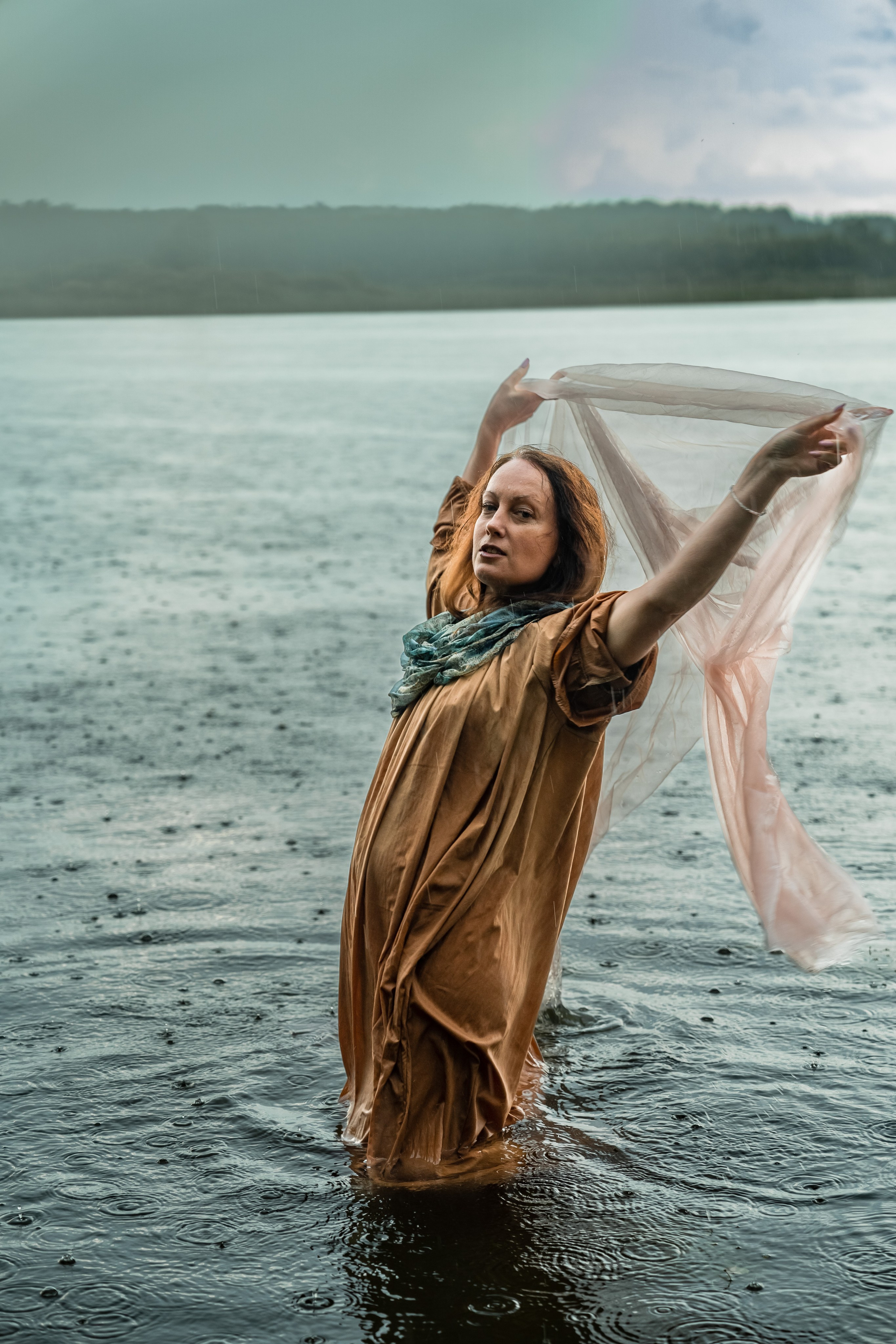 Женский портрет на природе