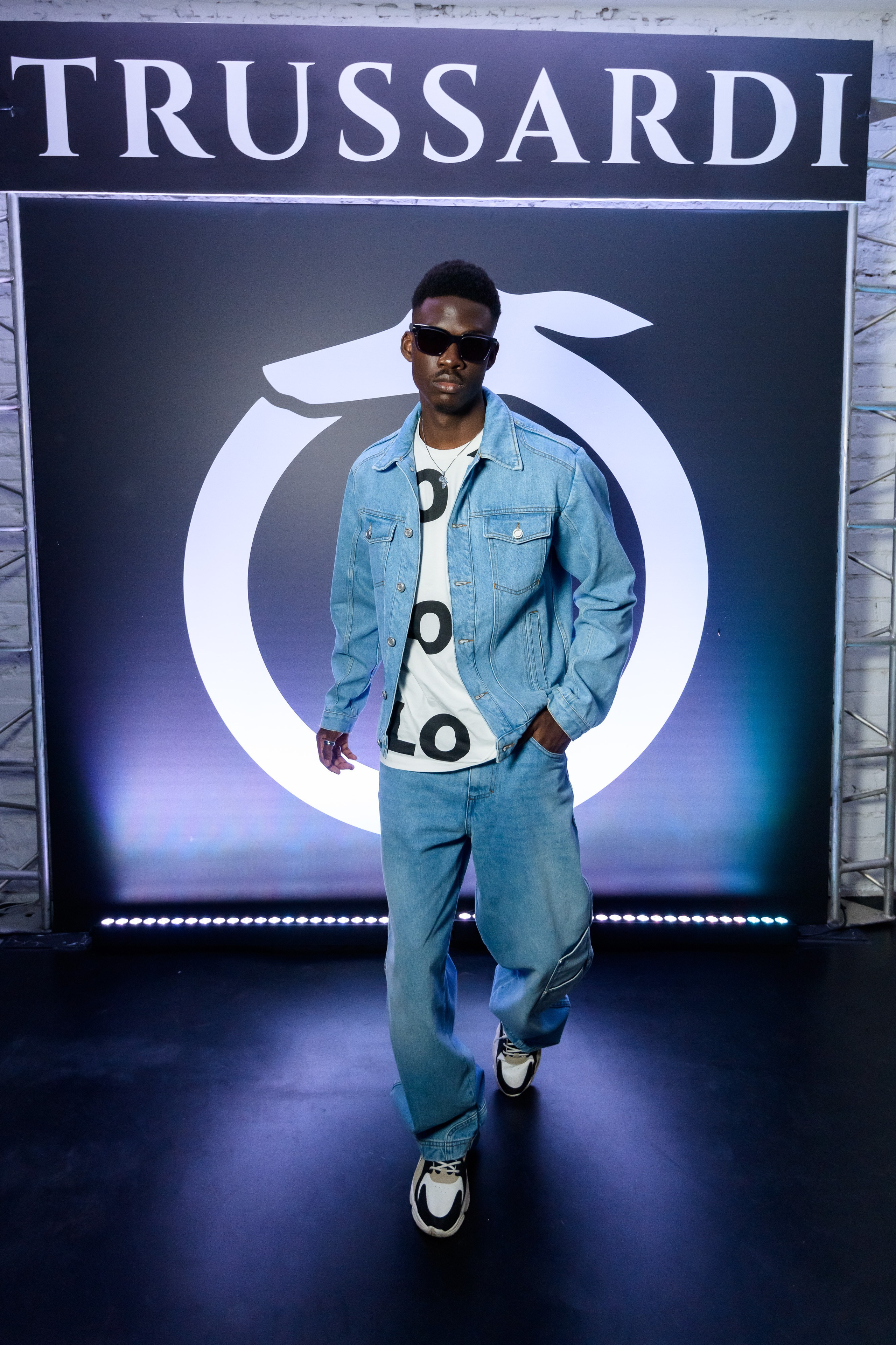 Показ Trussardi. Репортажный фотограф Сергей Дроздов