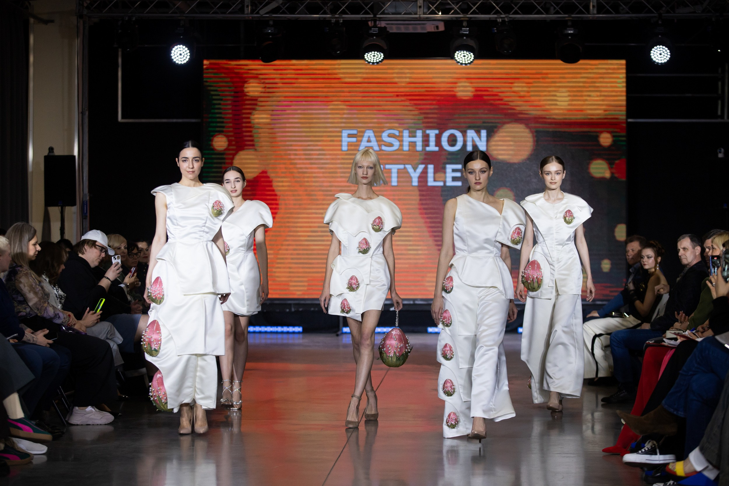 Фестиваль моды и красоты Fashion Style (17 мая 2025). Репортажный фотограф Алексей Пирязев