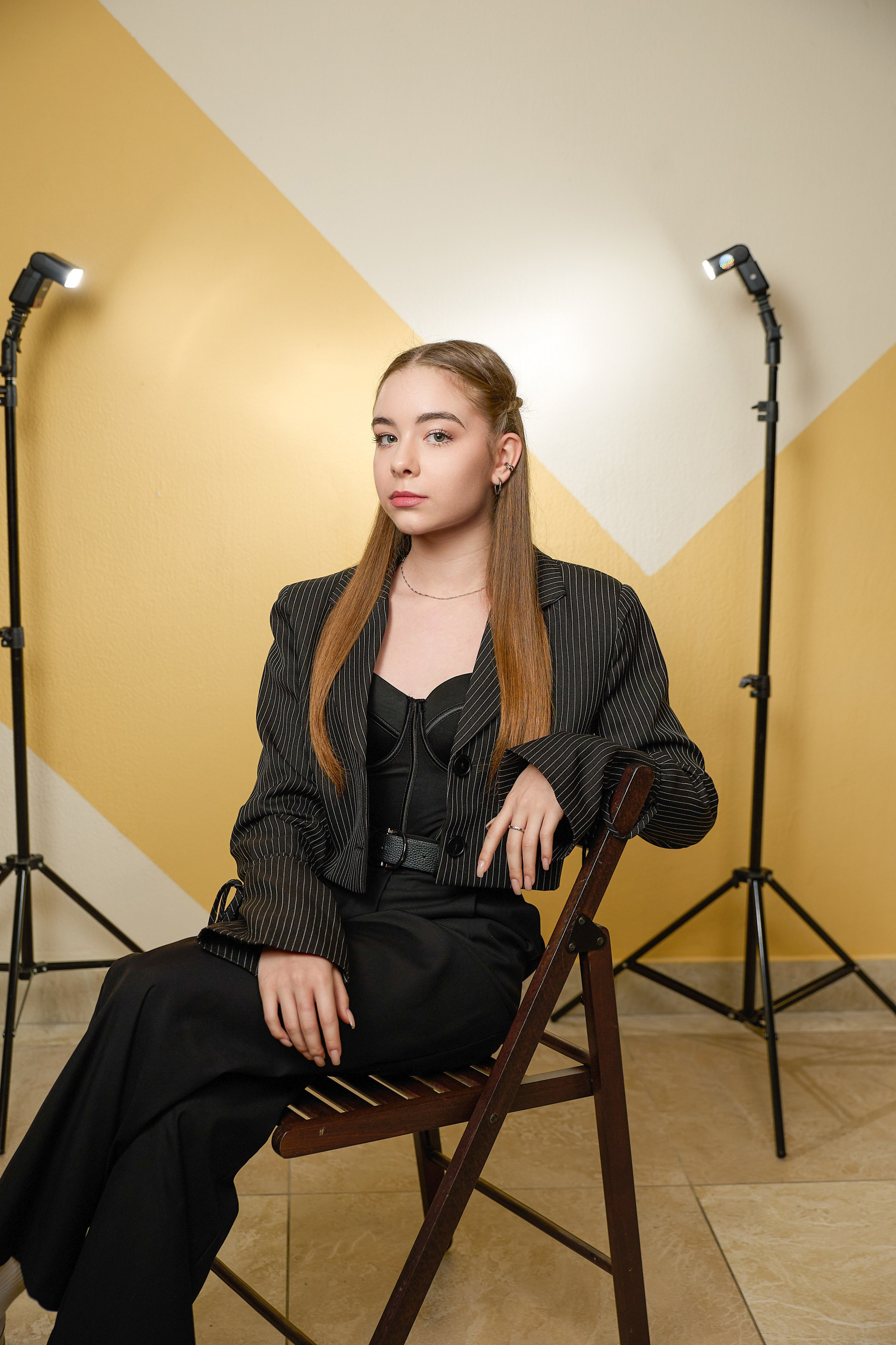 Книга выпускника  9 и 11 класс "Лофт" Тюмень. Выпускные альбомы в Тюмени для школ, садов, вузов спортивных секций