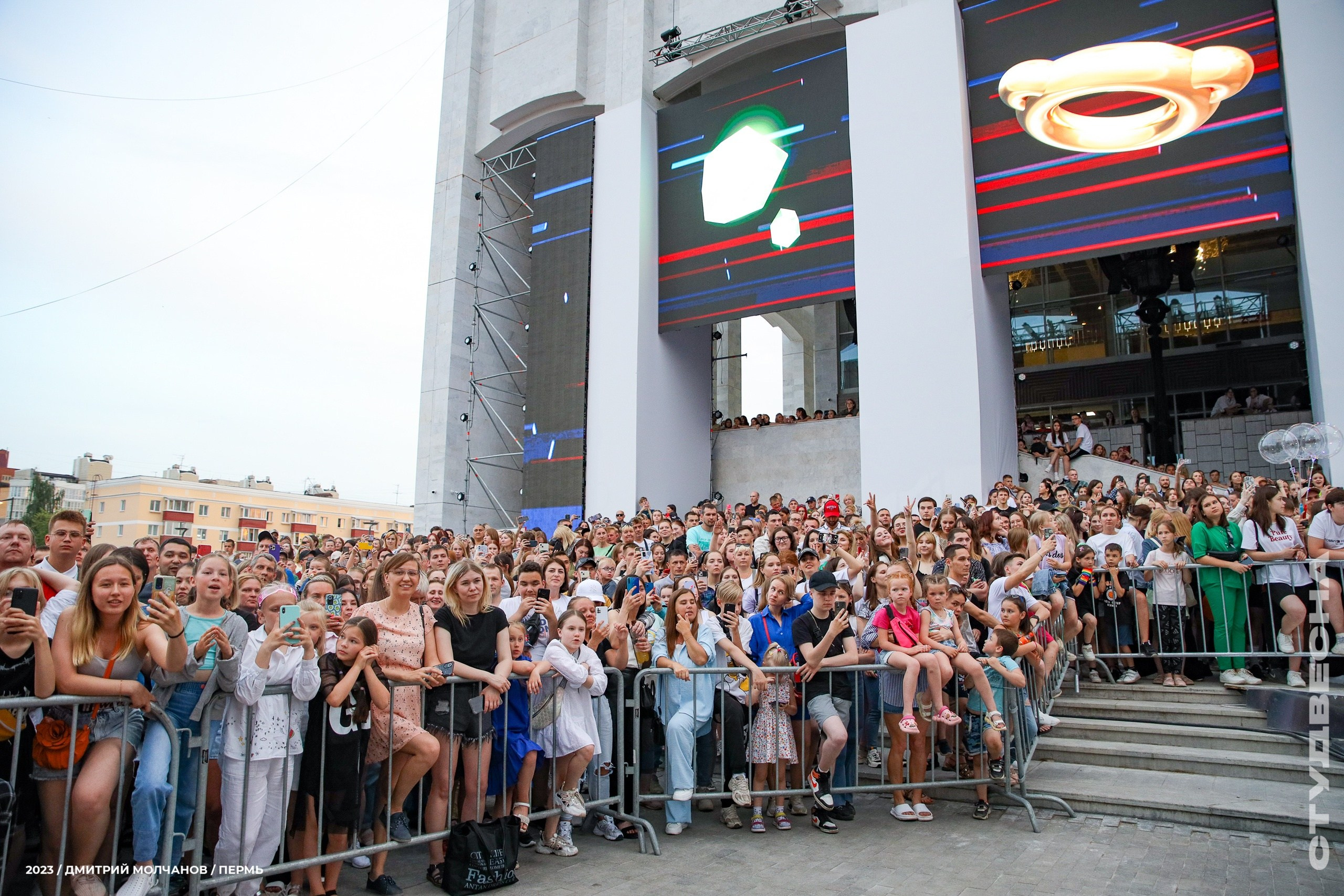 Российская студенческая весна 2023 Пермь. Фотограф Дмитрий Молчанов | Фотограф Пермь | Фотограф