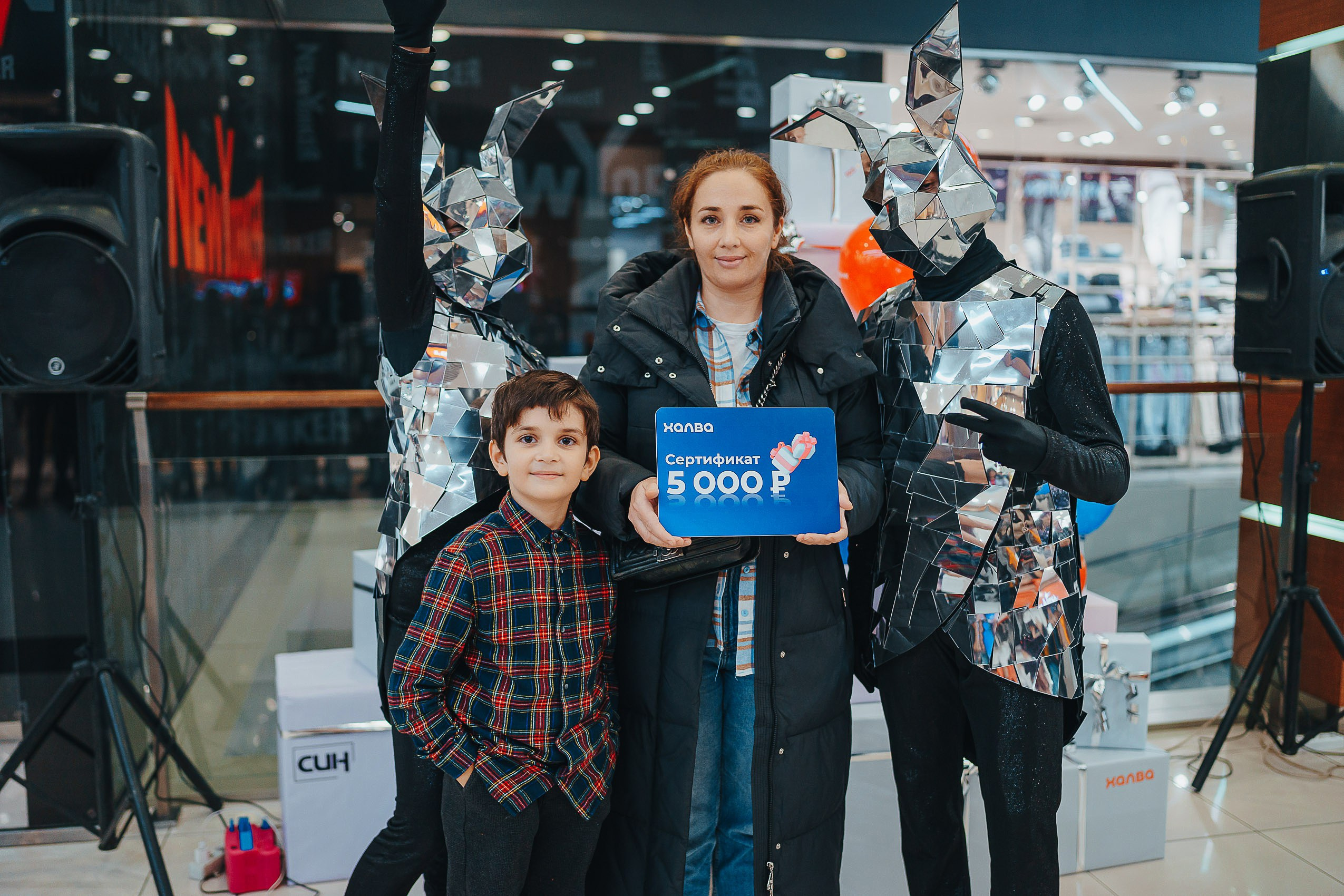 Совкомбанк Халва промо. Репортажный (Event) фотограф в Барнауле | Даниил Маркин | Качество и вайб