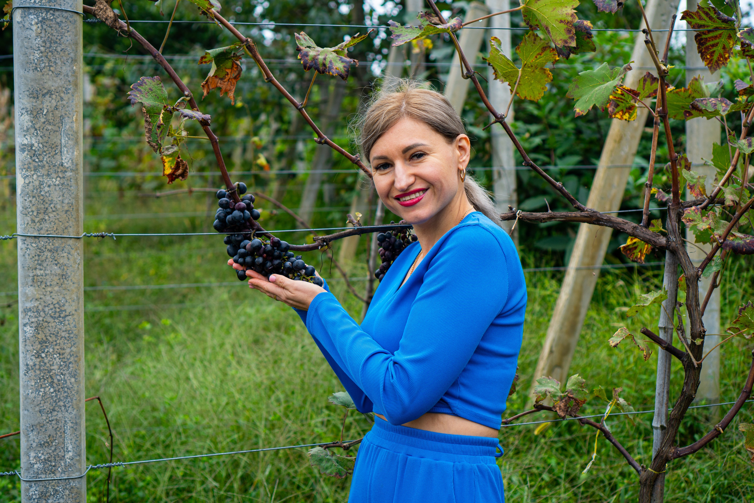 Фотосессия на экскурсии по виноградникам. Фото-ВидеоПродакшен для экспертов и брендов