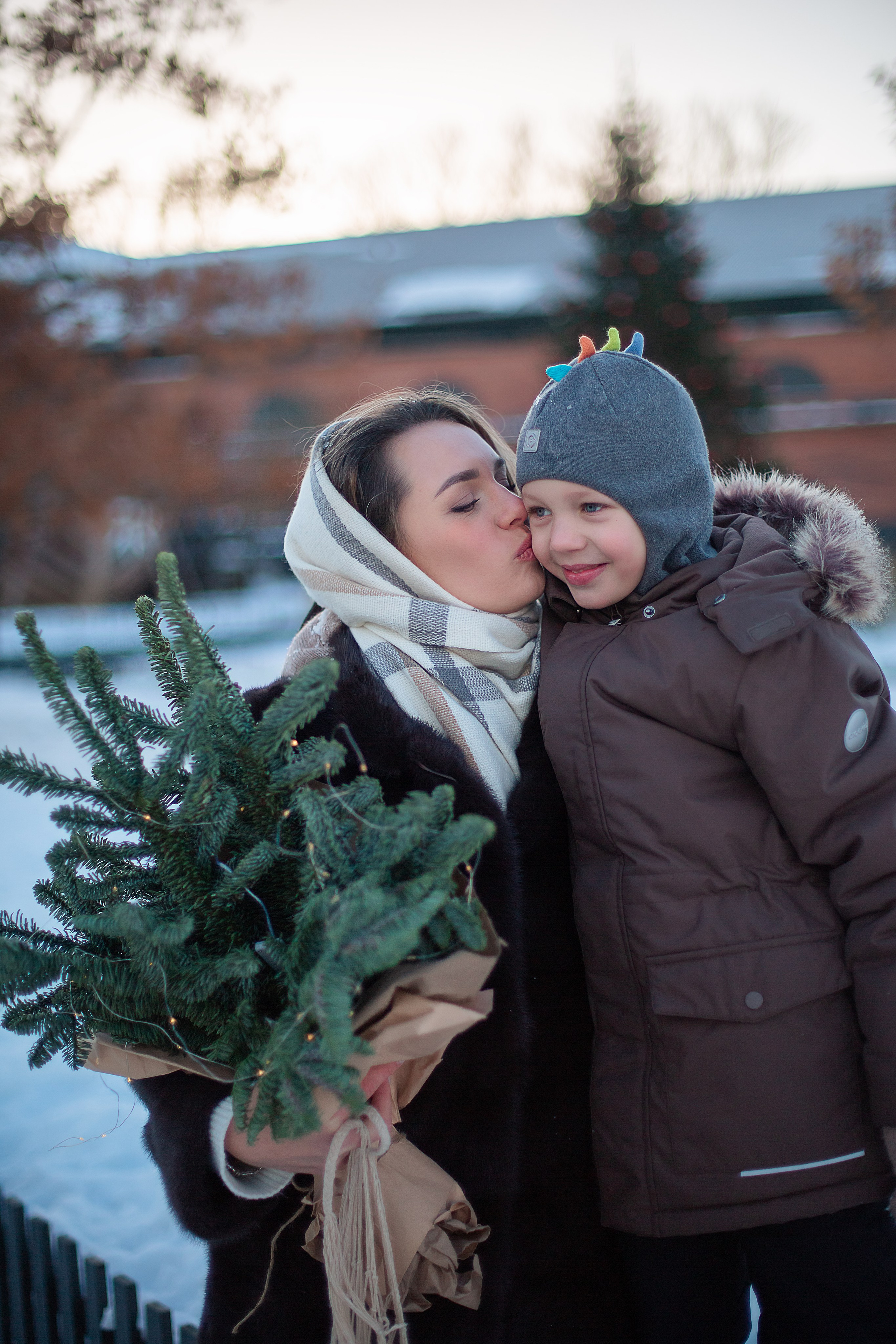 Мама и сынок. Фотограф Анастасия, СПб: живые семейные и женские фотосессии без позирования, наполненные эмоциями