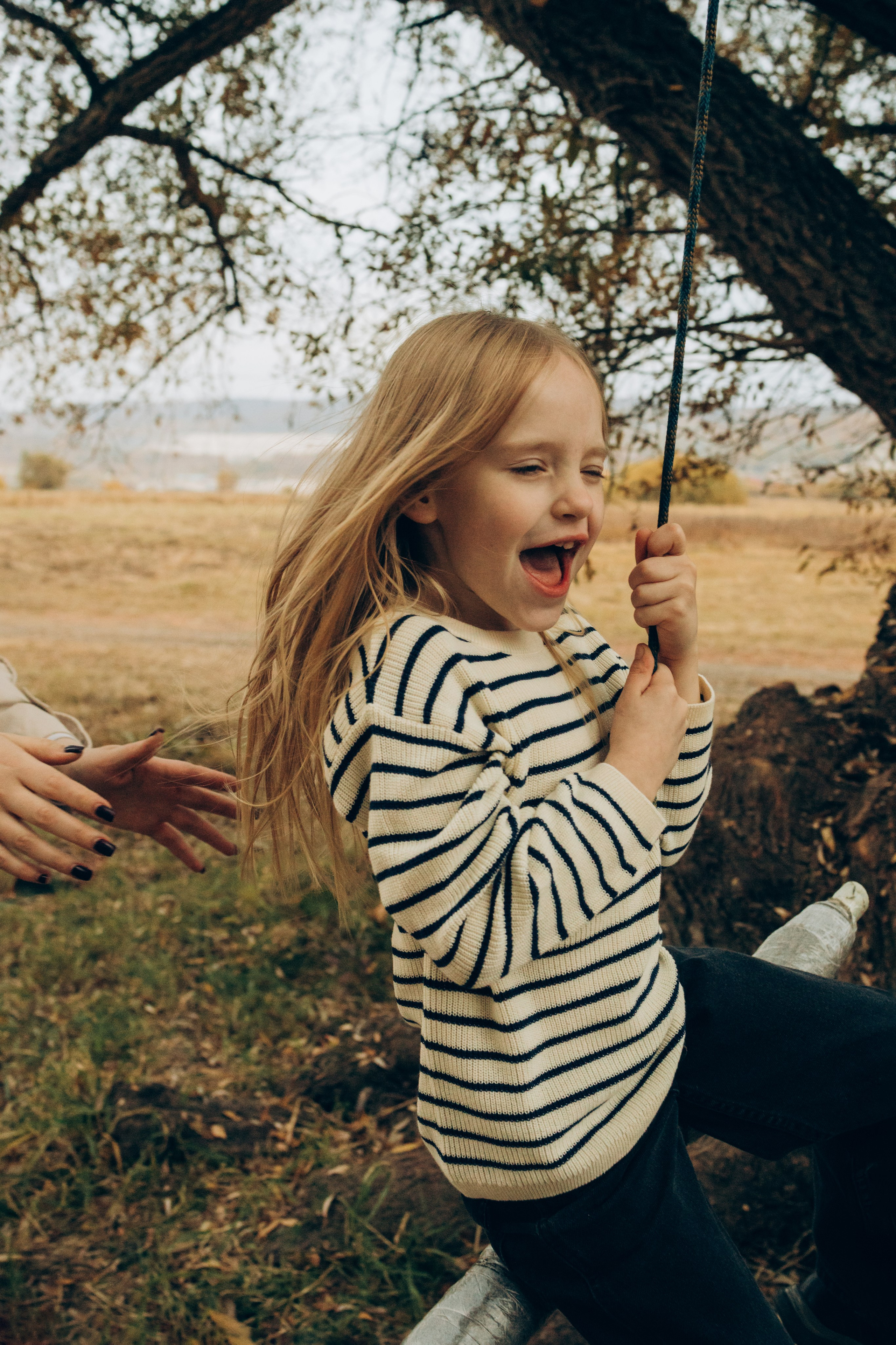 Оксана и София