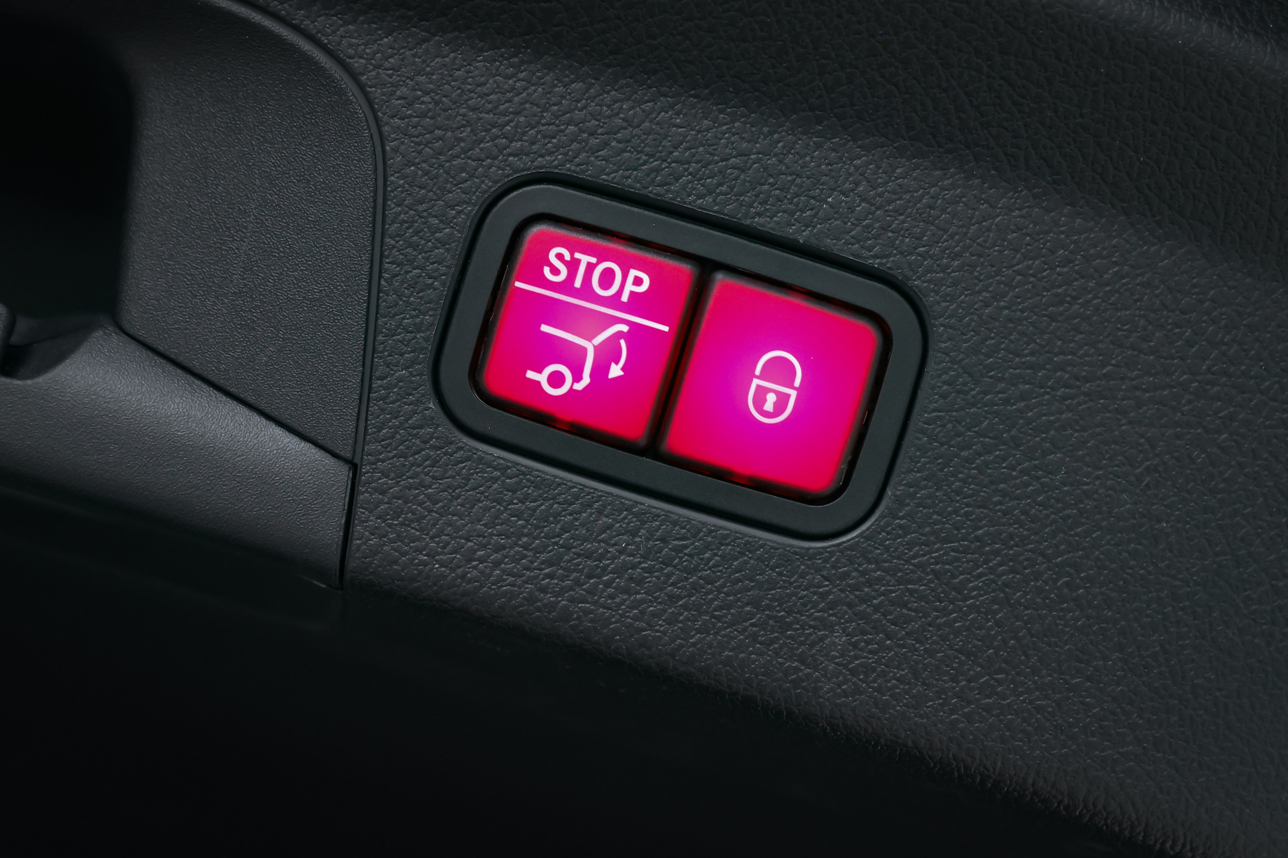 2021 MERCEDES GLE. Mixturecaptures