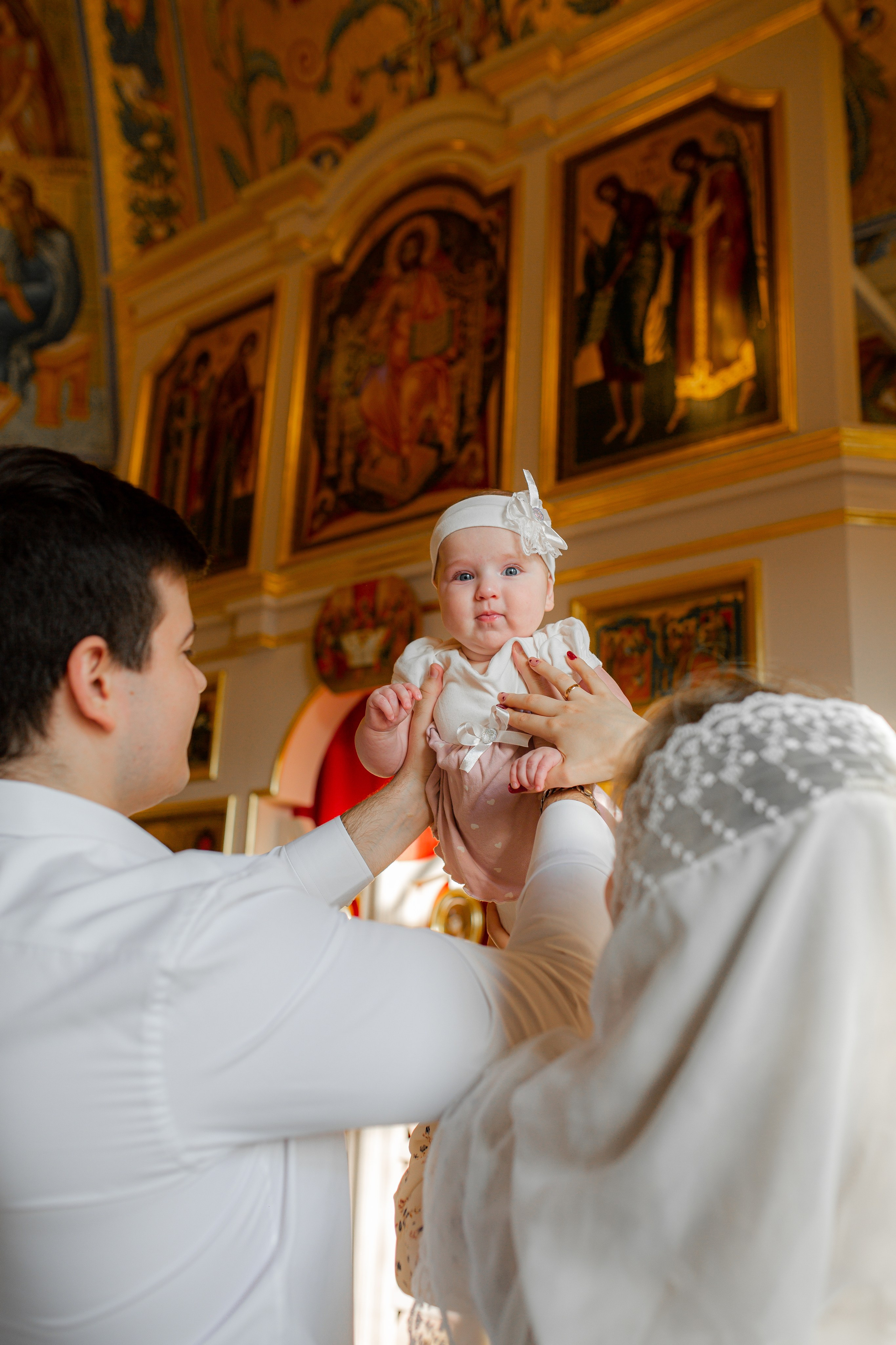 Церковь Рождества Пресвятой Богородицы в Крылатском. Свадебный и семейный фотограф