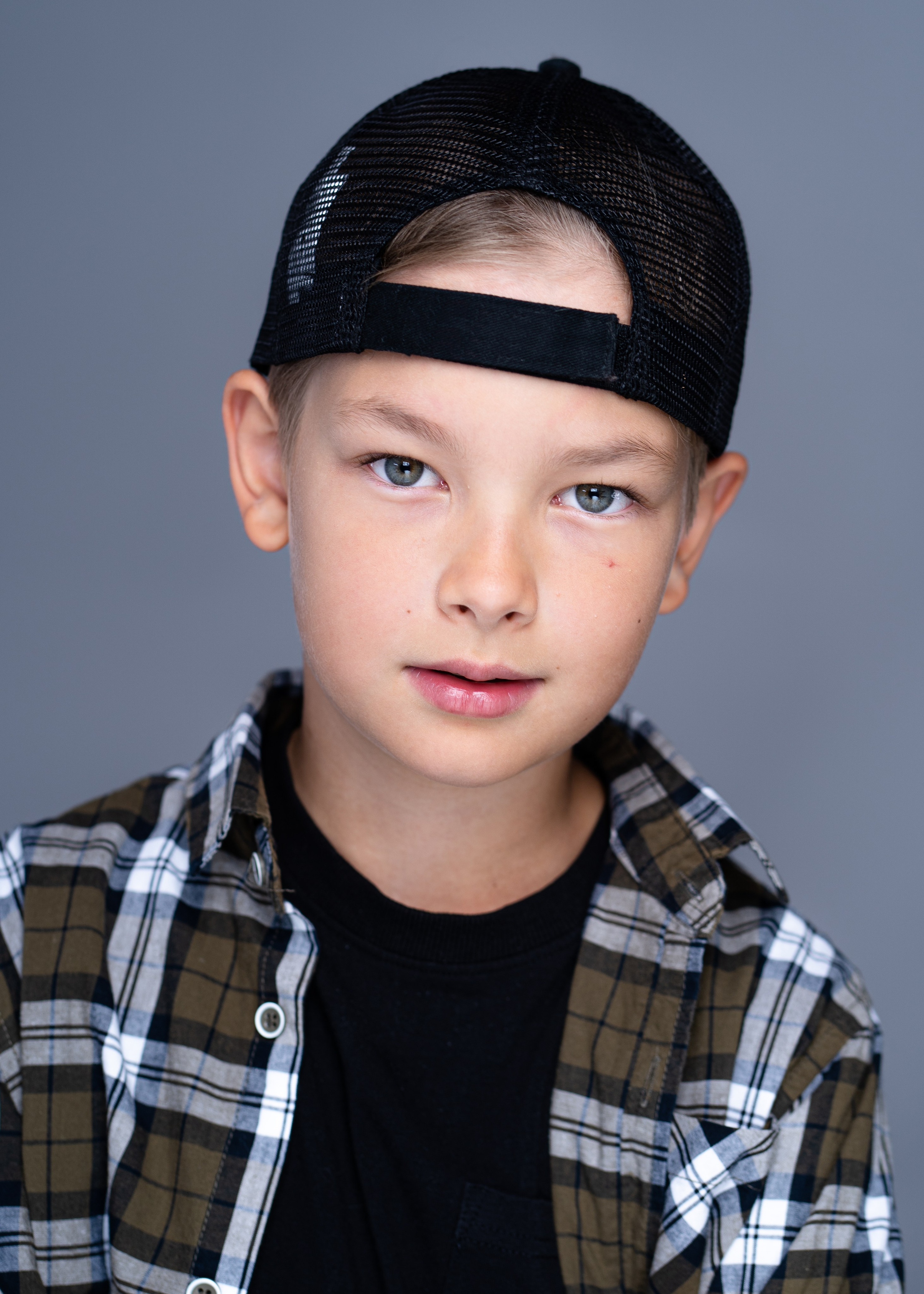 ЯРОМИР. Портретный фотограф. Актёрское портфолио