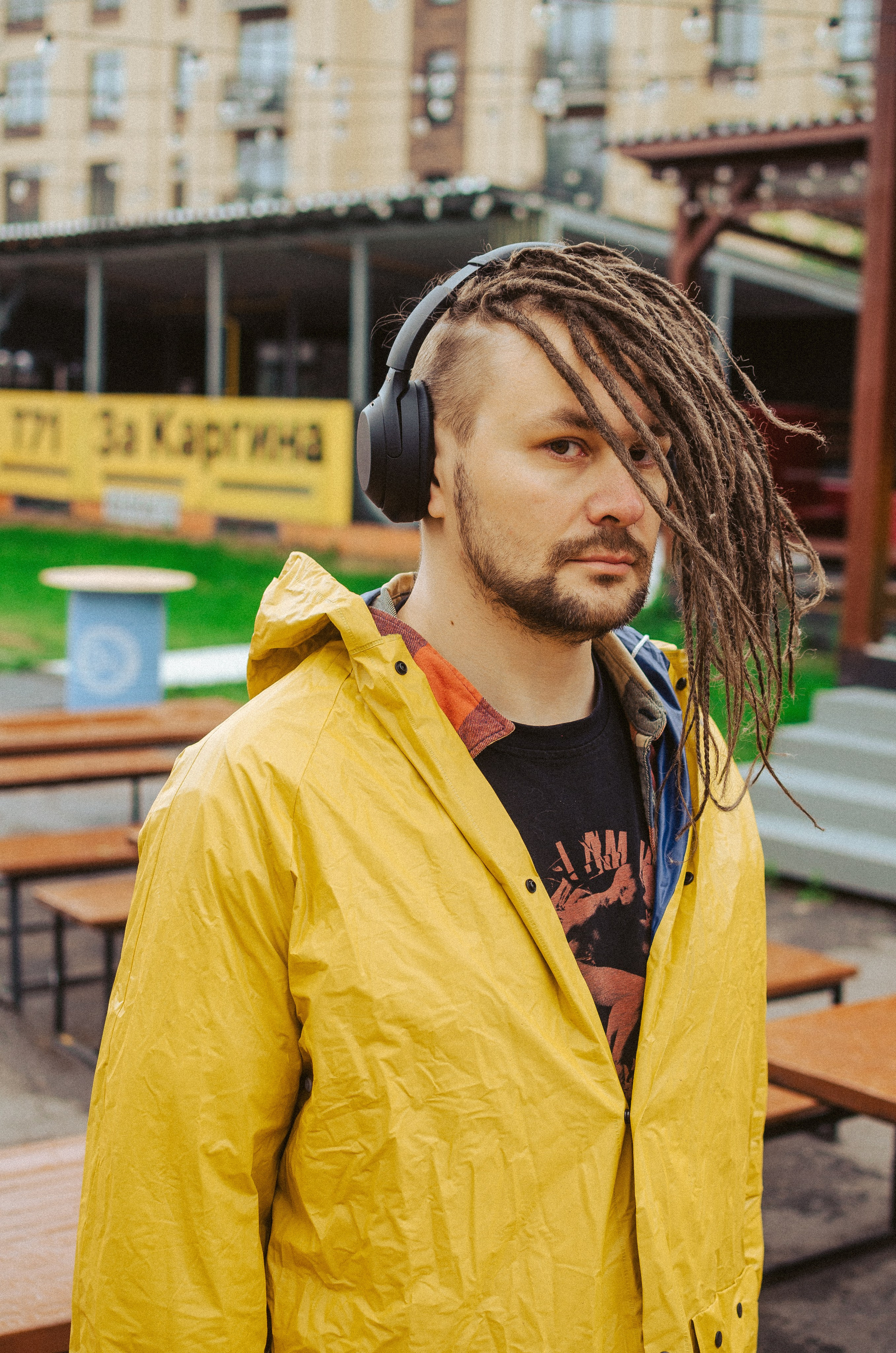 Антон. КВЭЛ — Кто Все Эти Люди