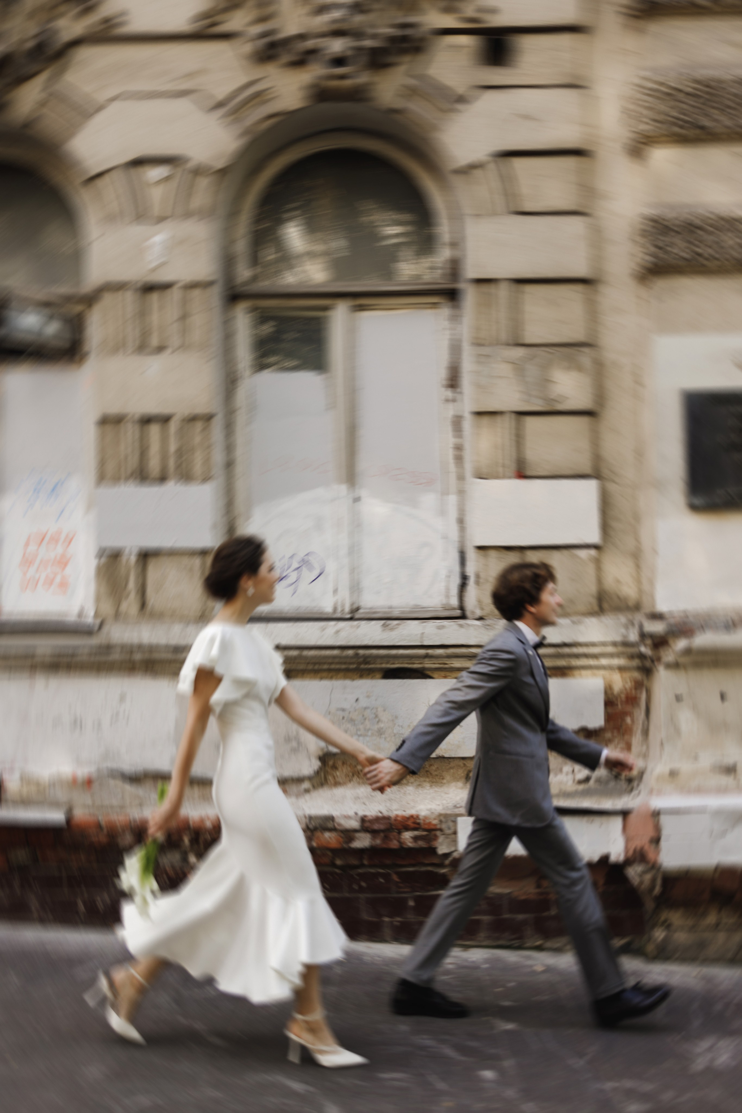 Кирилл и Юлия, роспись и прогулка по улочкам Китай города на закате. Свадебный и портретный фотограф в Москве Кристина Золотова