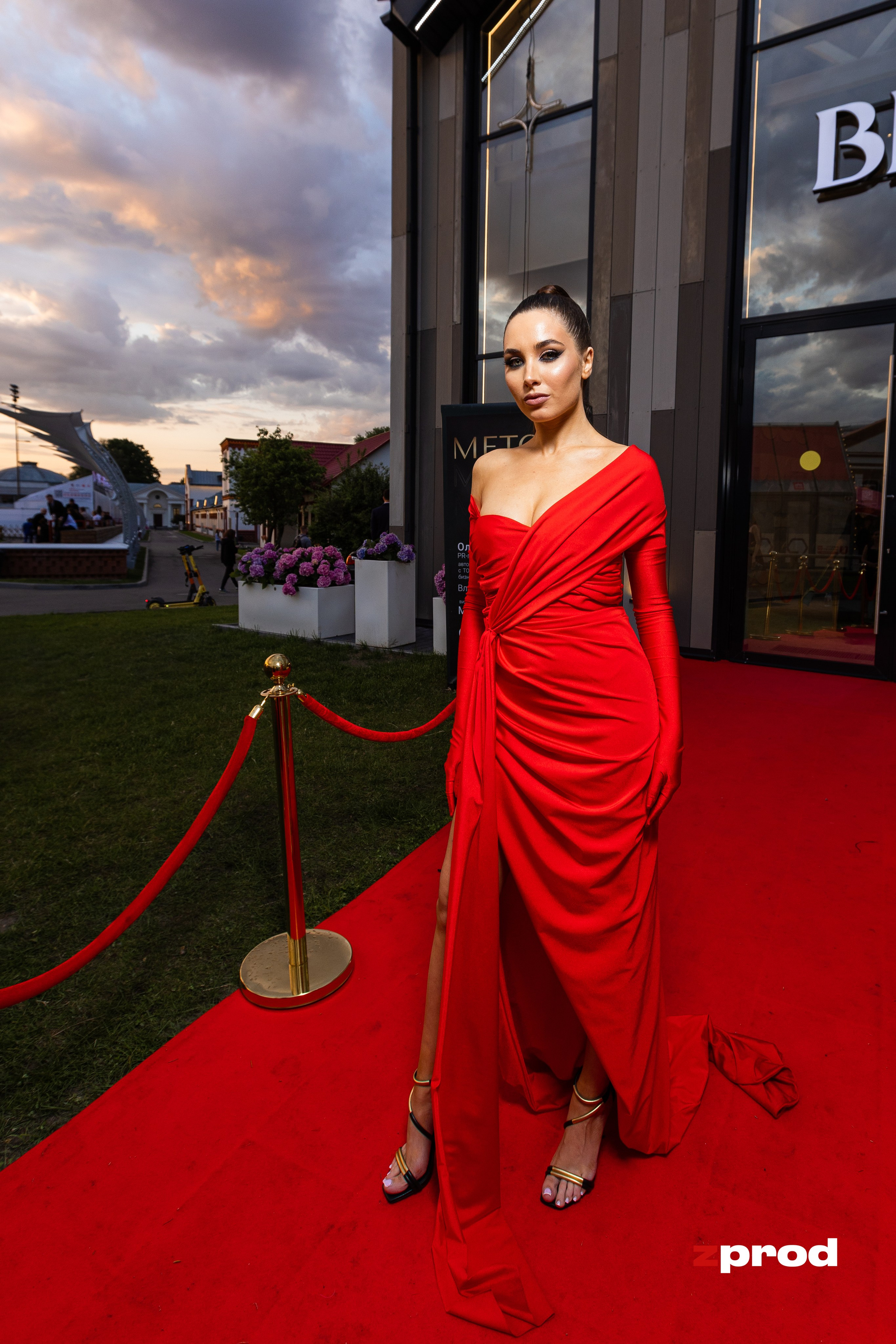 Репортажная съёмка для инфобизнеса и премьеры | Видео и фото контент | ZPROD. Фото и видеосъемка | продакшн студия ZPROD