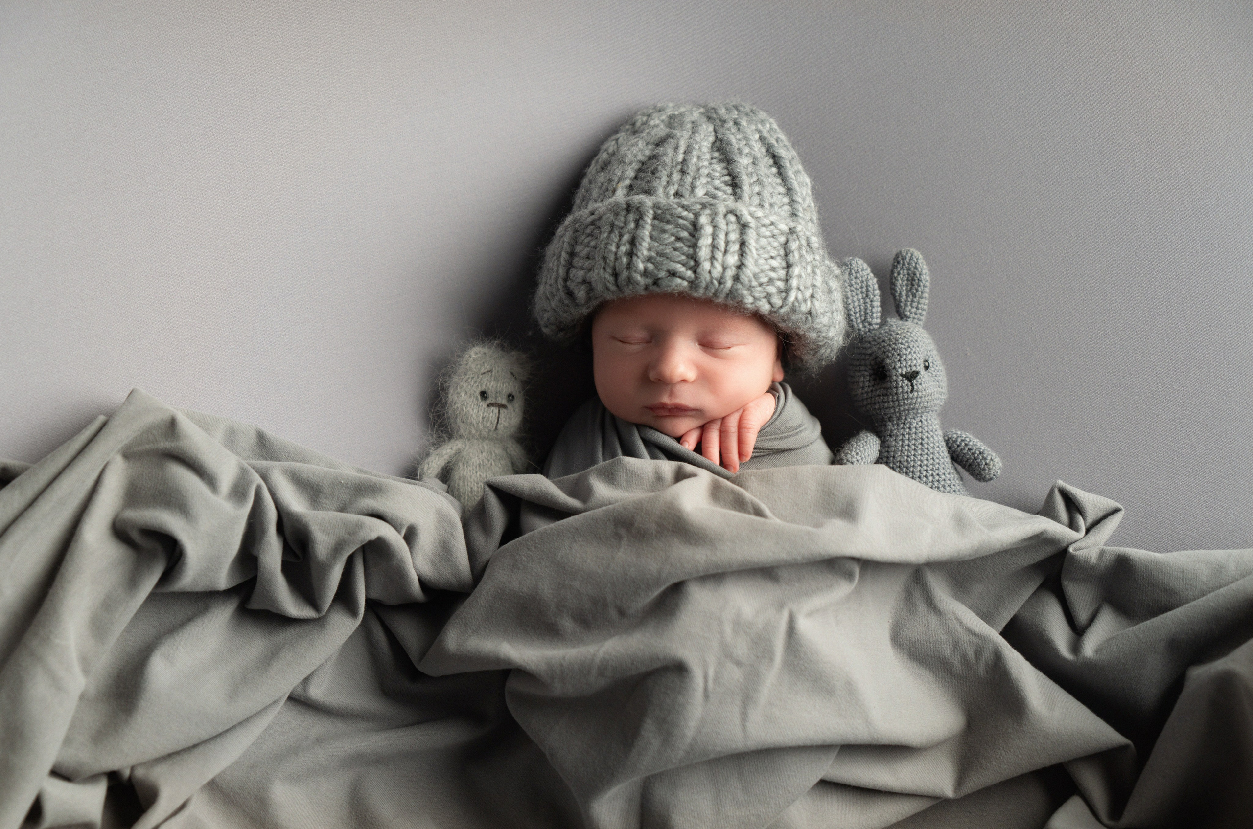 Newborn — мальчики. Фотосессия беременности в Барнауле