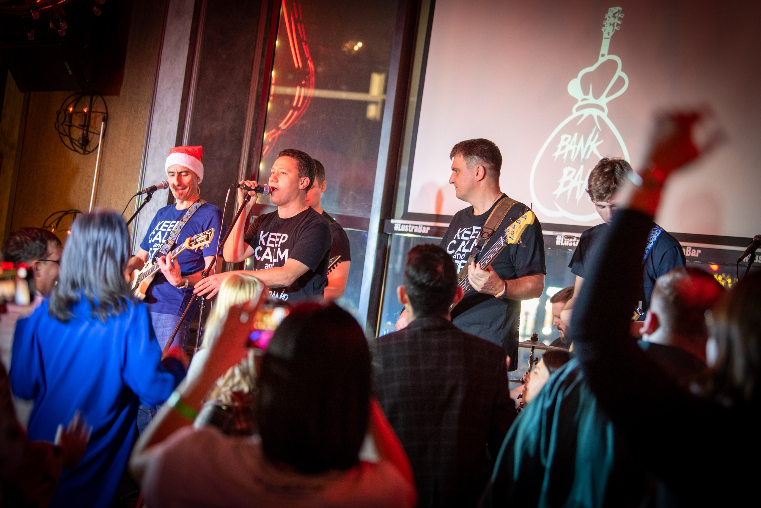 LЮSTRA bar 10.12.2025. Московская кавер-группа BankBand