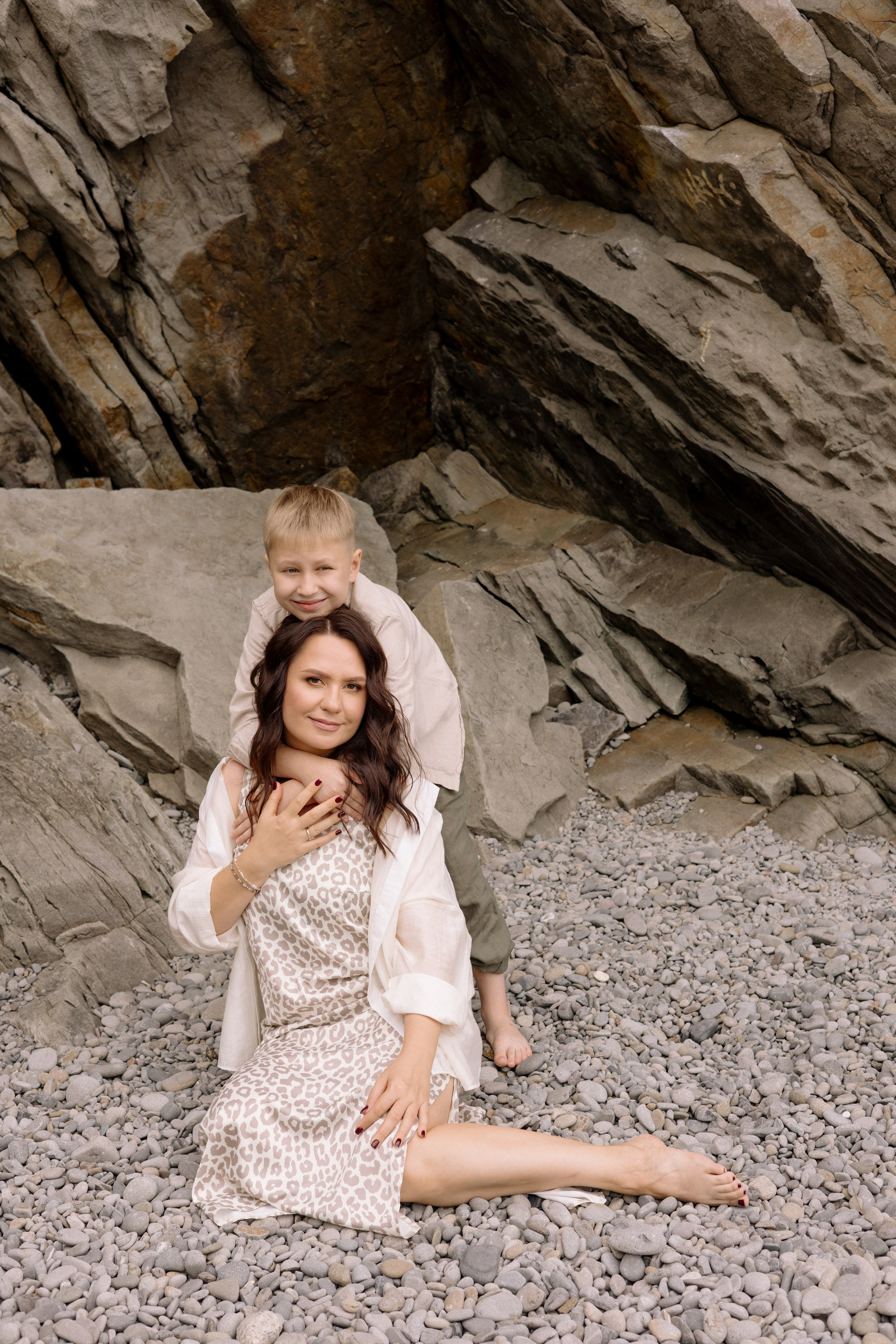 Артем с родителями у моря. Портретный, свадебный, репортажный фотограф во Владивостоке Юлиана Джули Фокс