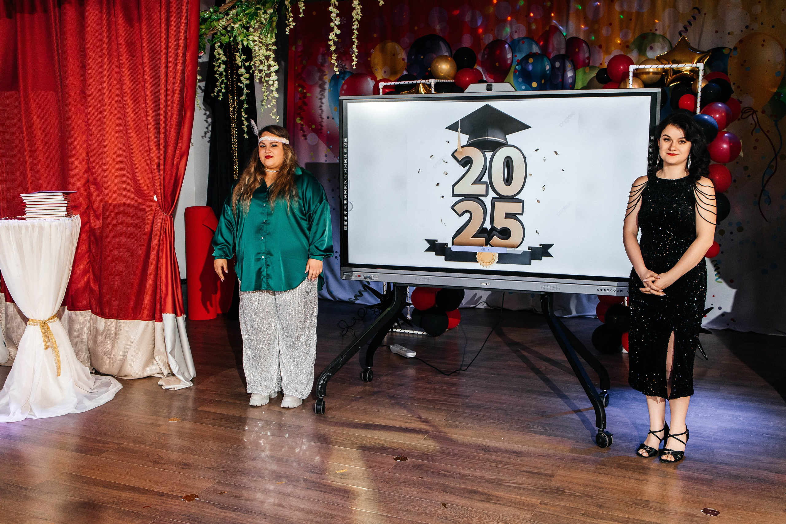 Выпускной в ЛИМПИК. Фотограф в Санкт-Петербурге Виктория Безверхая