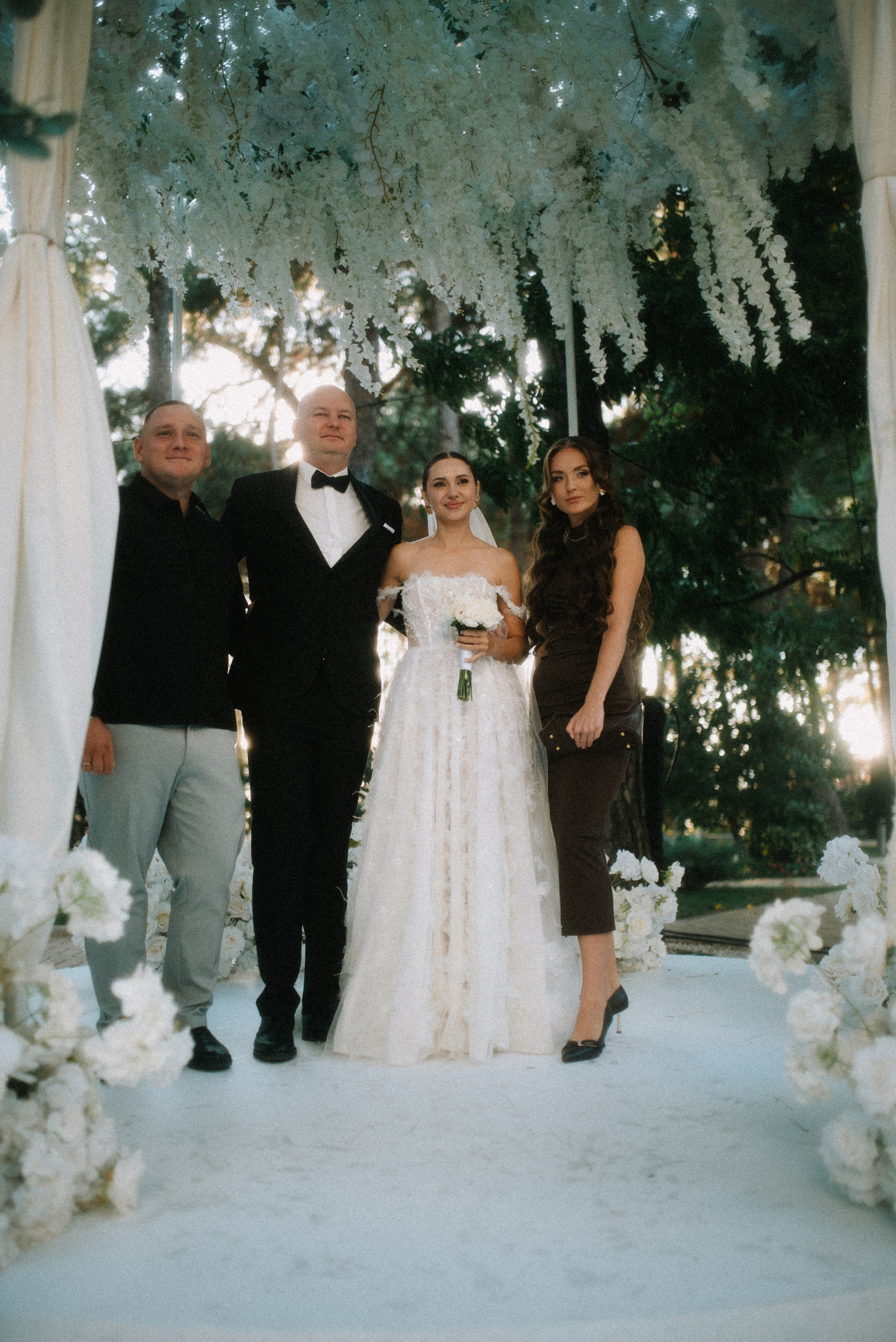 Александр и Виктория | Полный свадебный день. Выступала в качестве второго фотографа. Фотограф Санкт-Петербург, Новороссийск