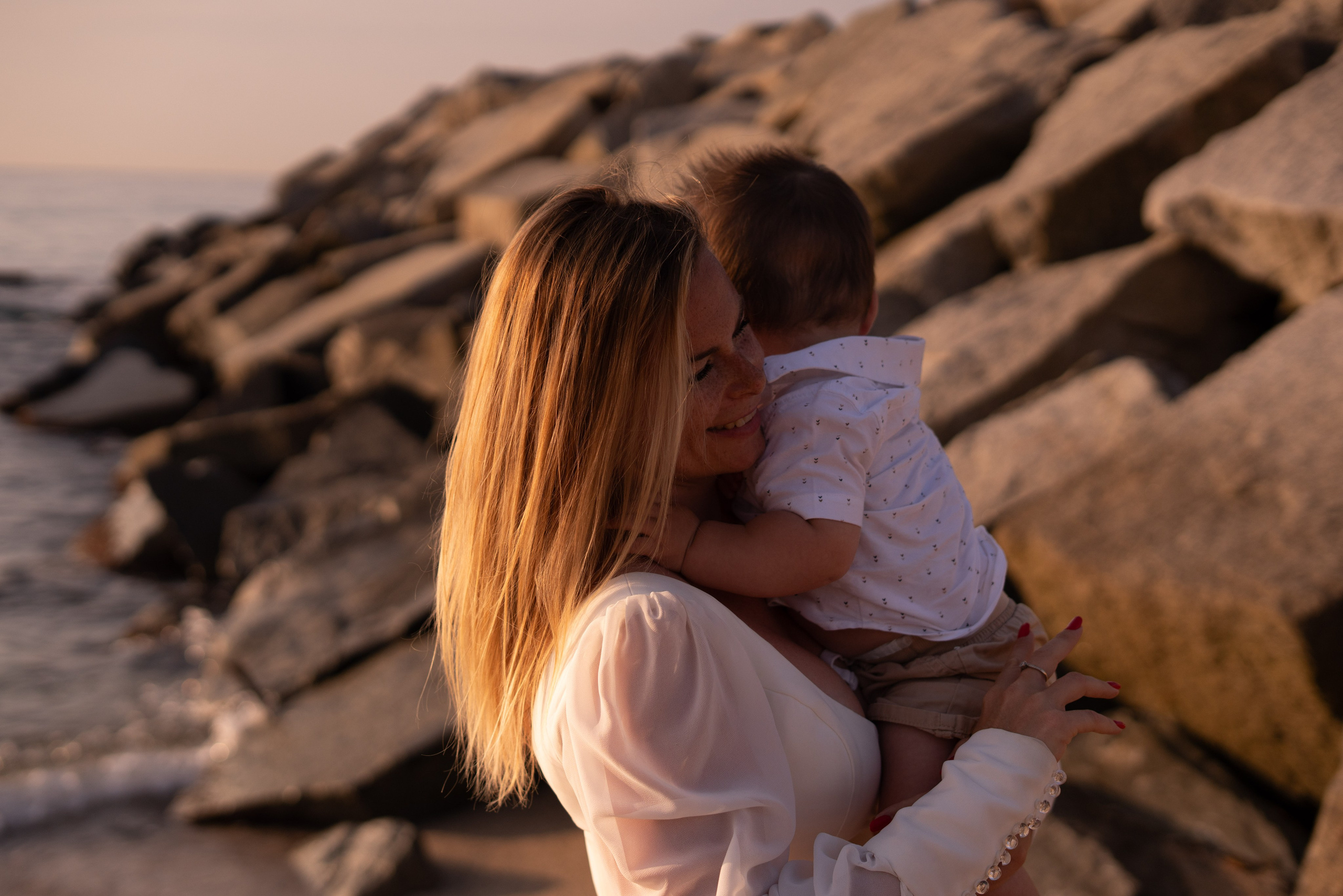 Masha and Timur. Wedding Photographer in Barcelona and Medellin