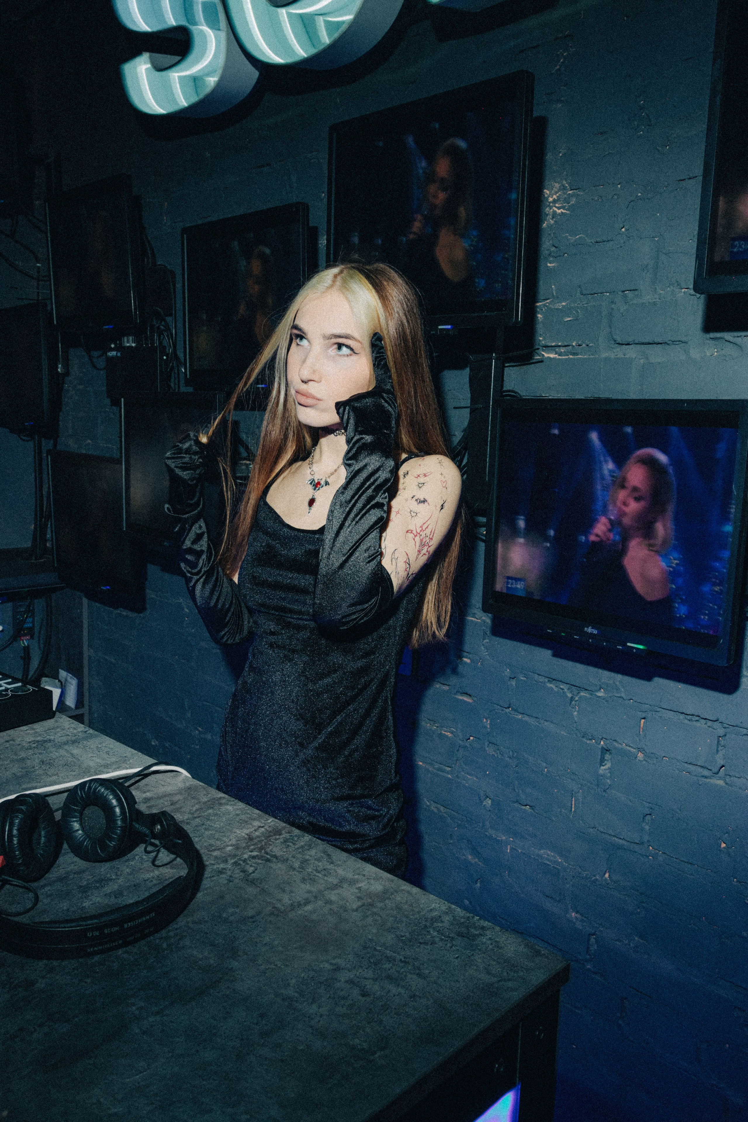 SEVEN bar — New Year