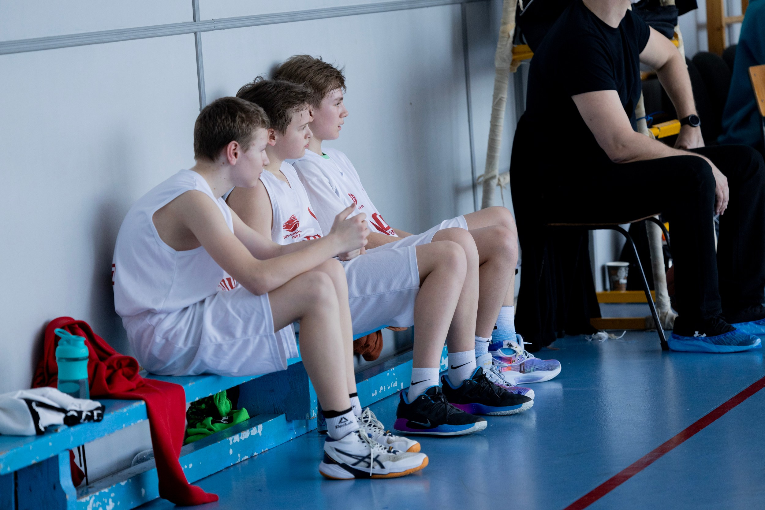 Соревнования по баскетболу среди школьников. Репортажный и портретный фотограф в Владивостоке