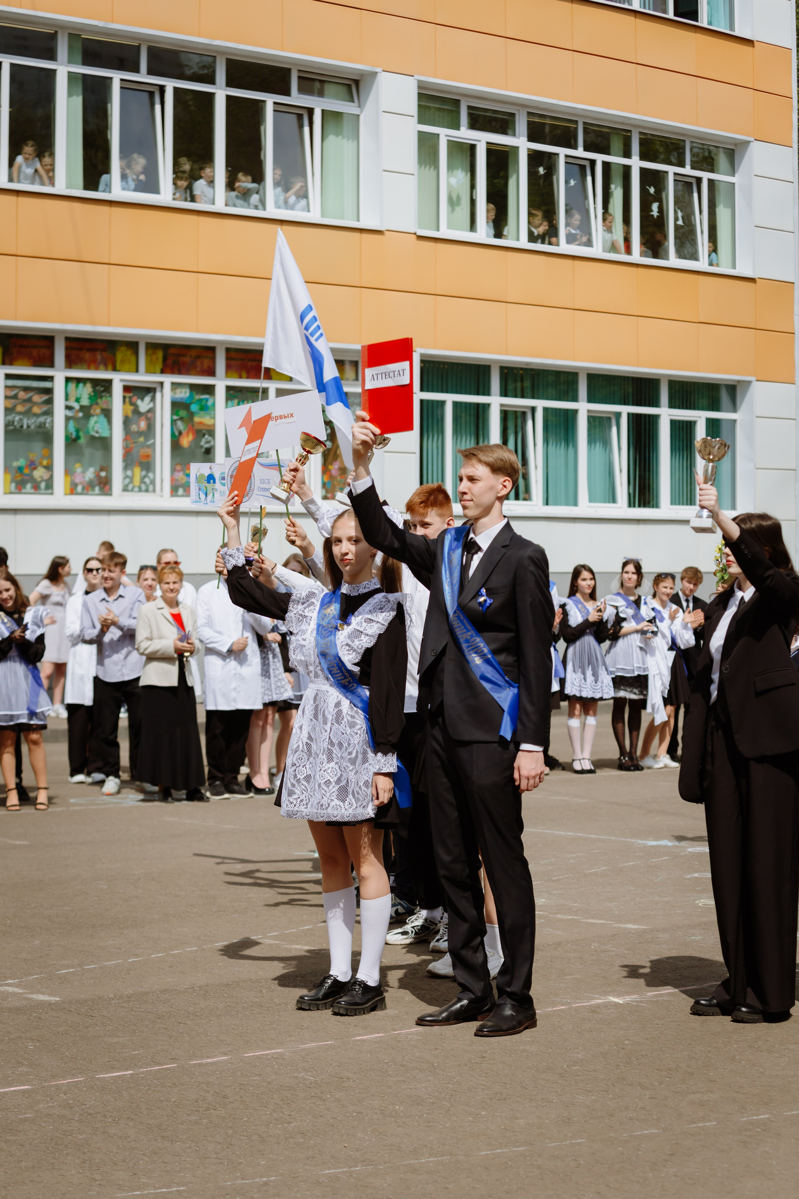 Последний звонок 2024 (3 часа фотосъемки). Профессиональный фотограф Надежда Антонова