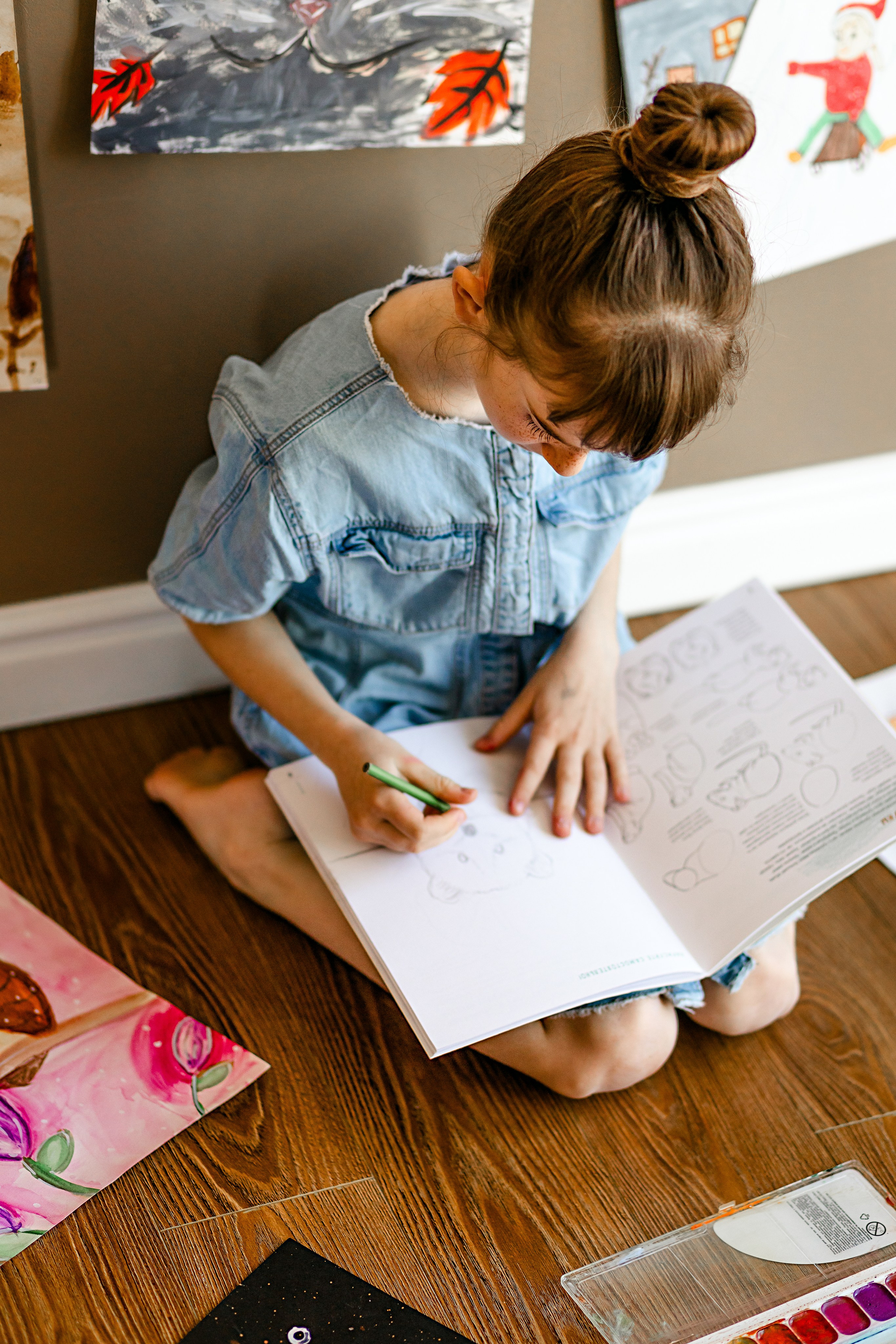 Алиска-художник. Детский и семейный фотограф в Красноярске Елена Коровкина