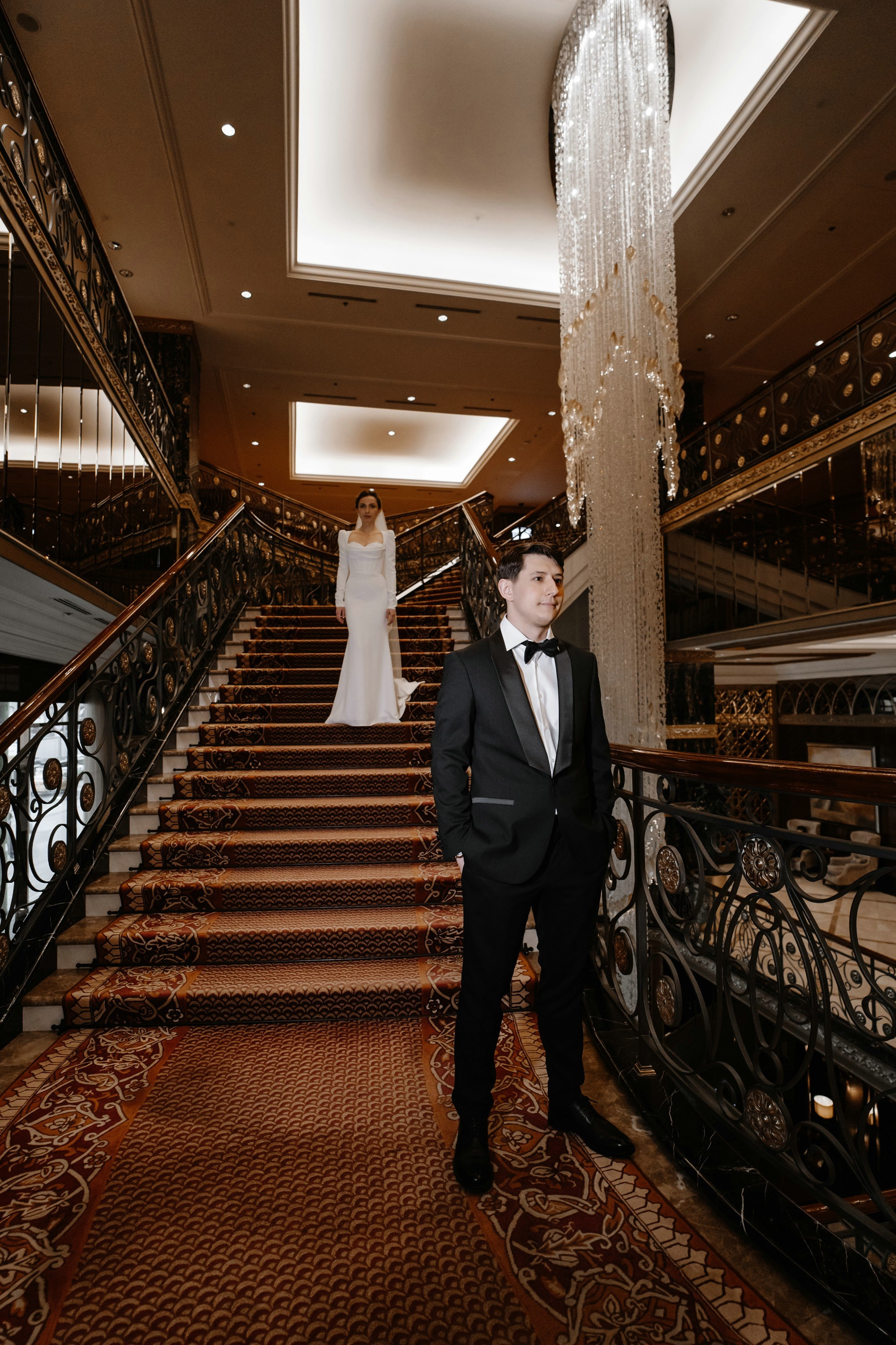 Фотосессия свадьбы в Lotte Plaza. Свадебный и семейный фотограф в Москве Светлана Зоткина