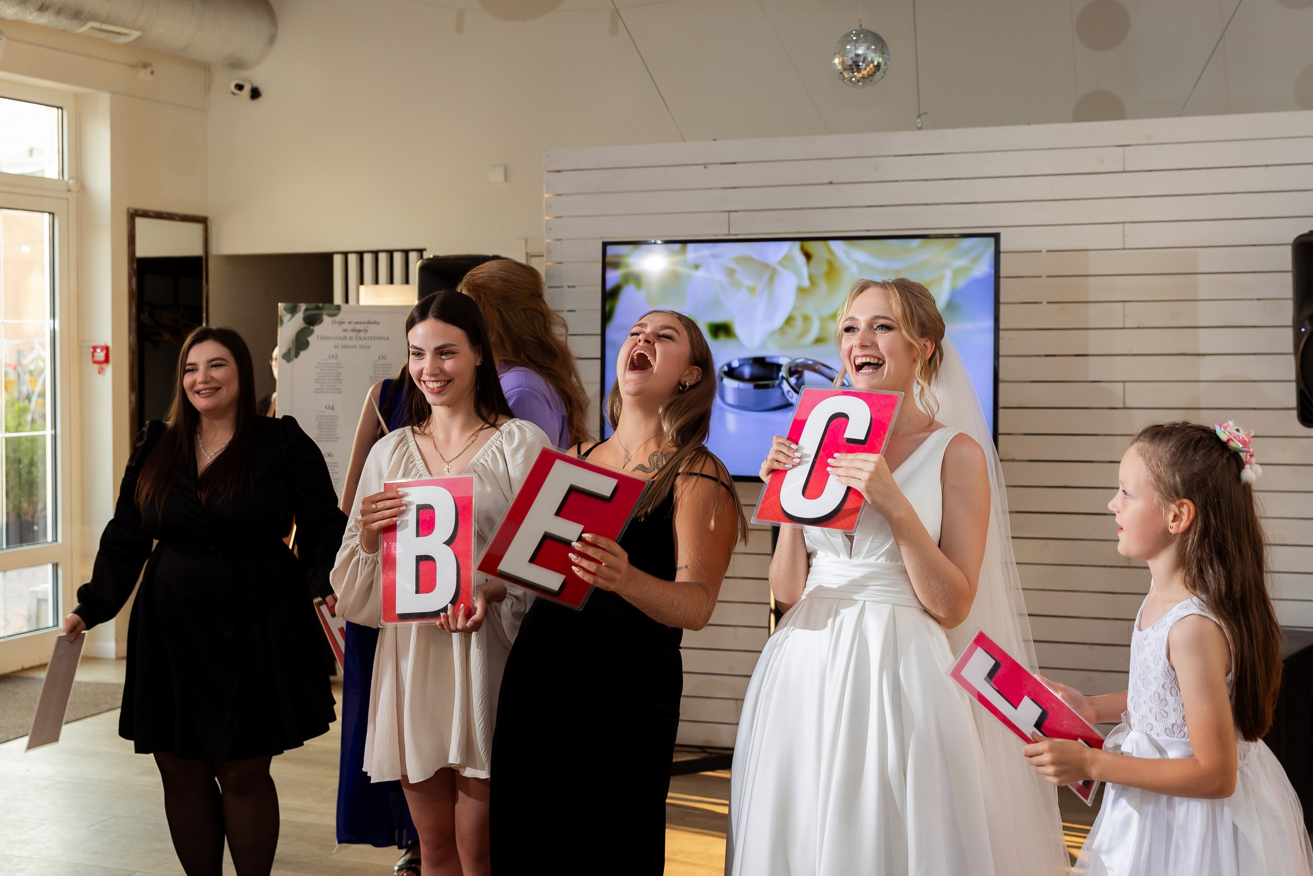 Екатерина и Николай. Свадебный и семейный фотограф Татьяна Ласкина в Великом Новгороде