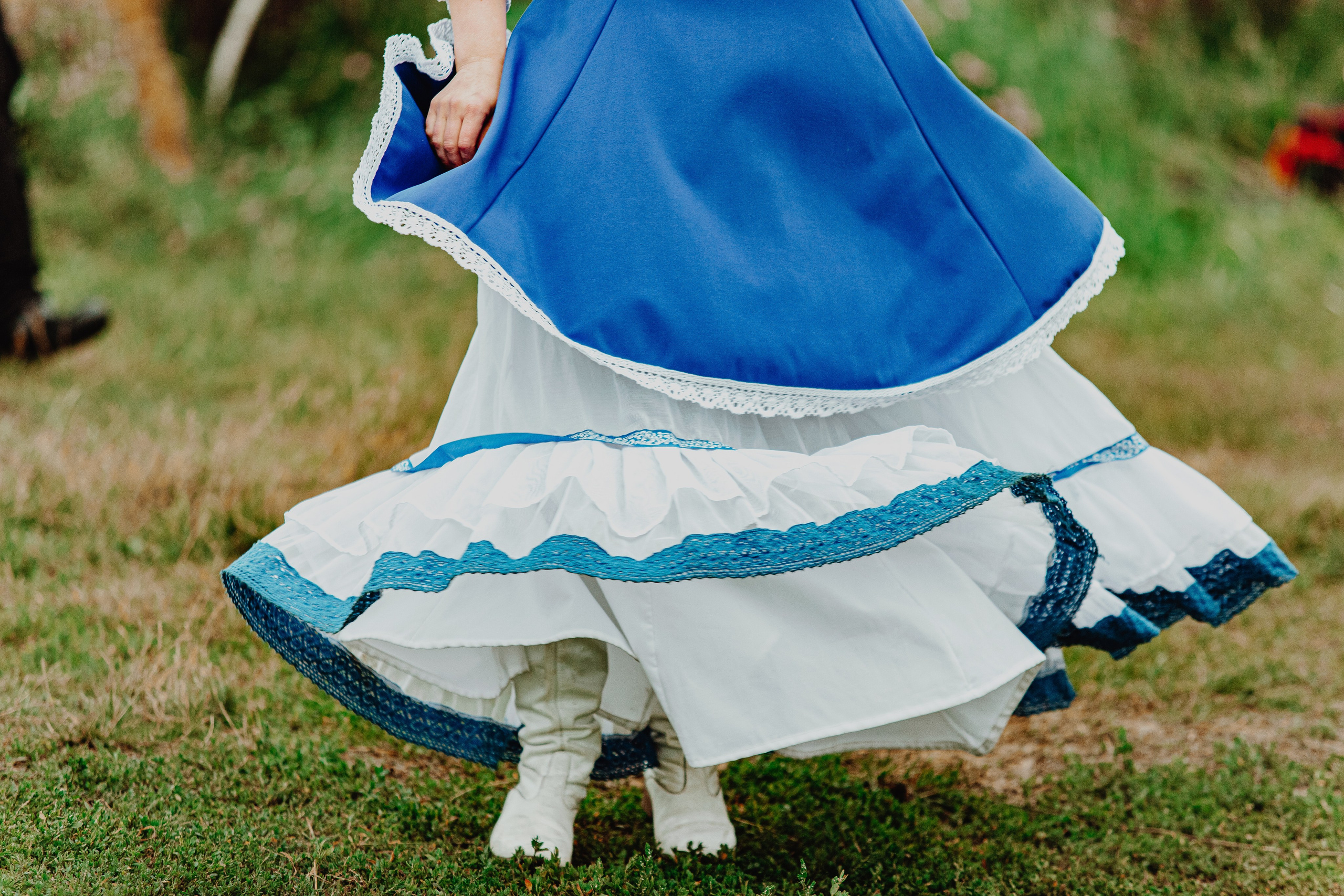Фестиваль «Абалакское поле» XVI. Арт-фотограф Крис Л. в Тобольске: портрет, семейные, свадьбы