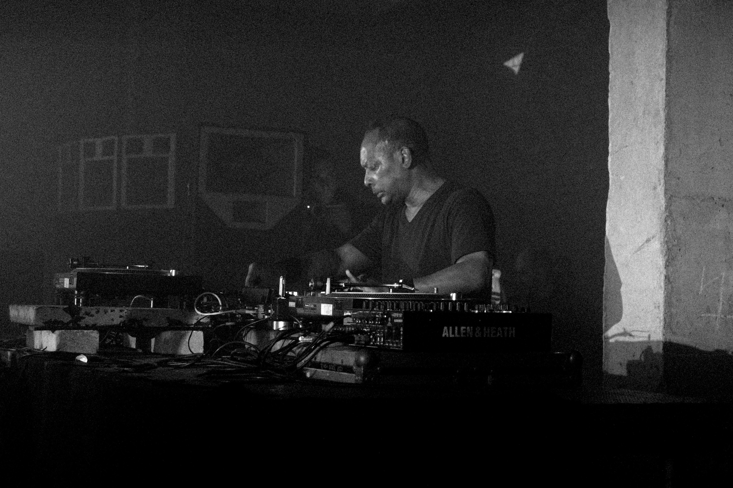 M_Division/Derrick May/26.09.25/K-30. Репортажный фотограф в Санкт-Петербурге Даниил Могута