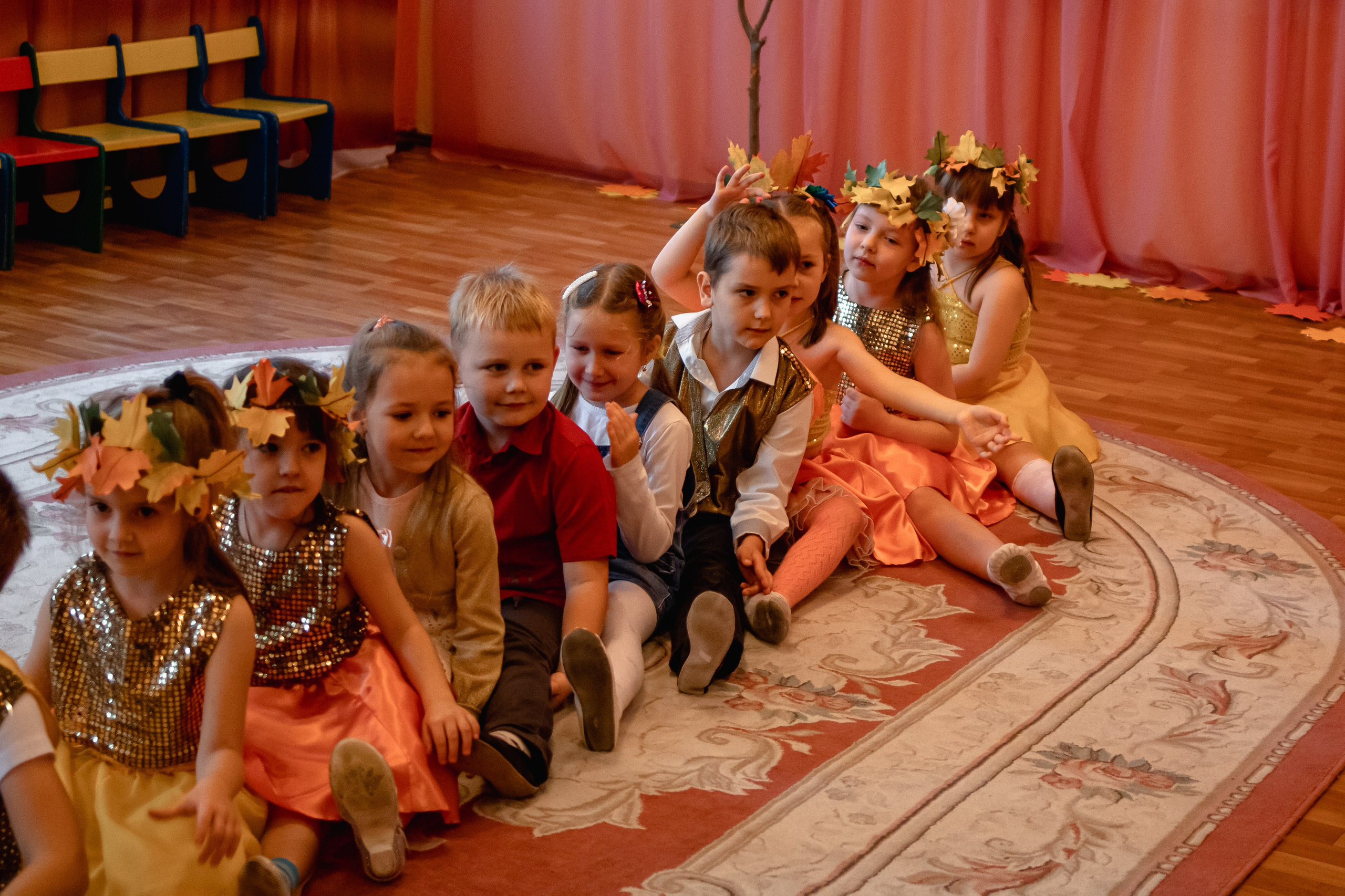 Осенний праздник в детском саду. Маргарита. Семейный фотограф в Минске Приболовец Светлана
