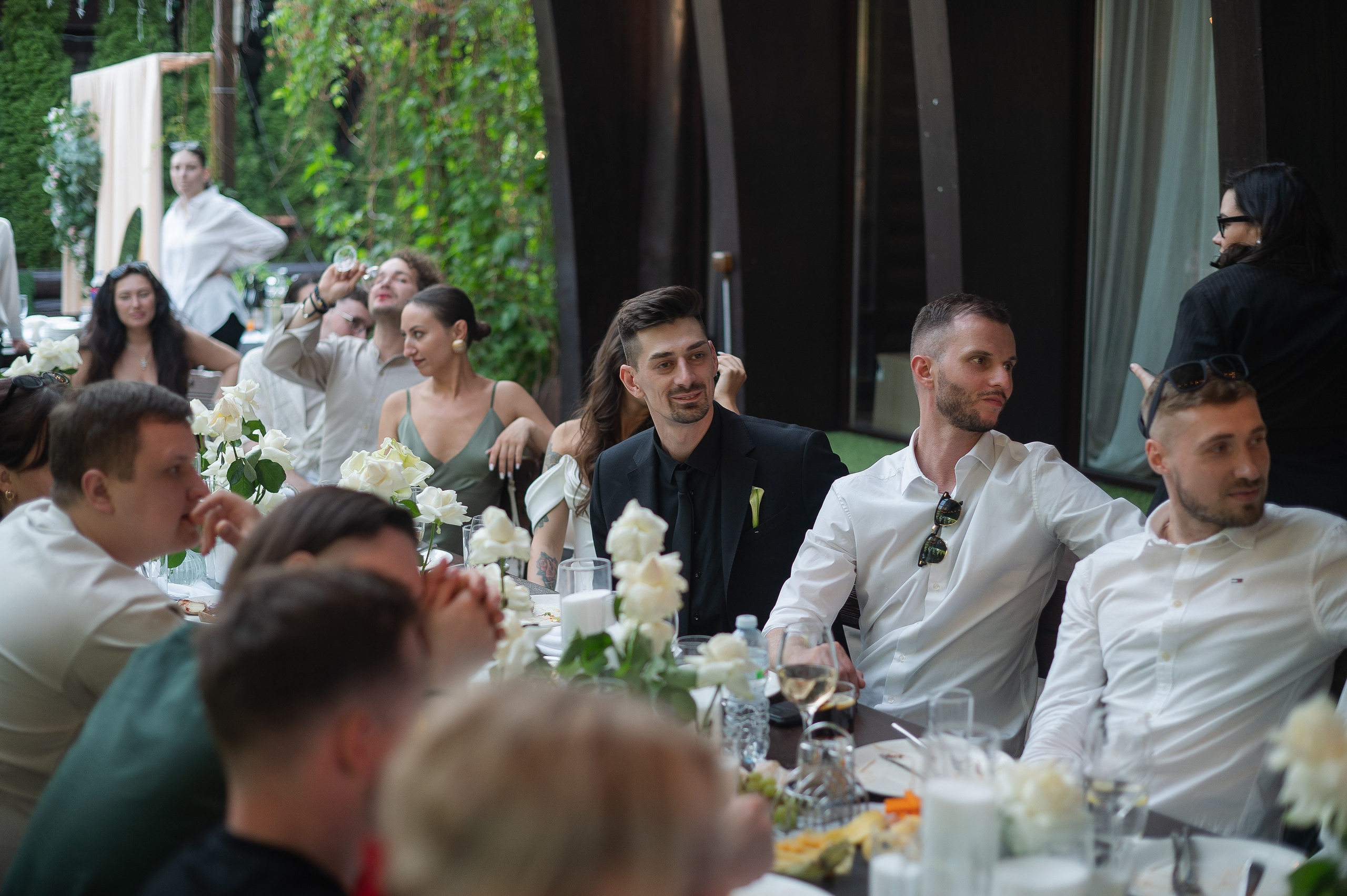 Динамичная свадьба где гости были активными участниками праздника. Свадебный фотограф в Ярославле Денис Медоваров