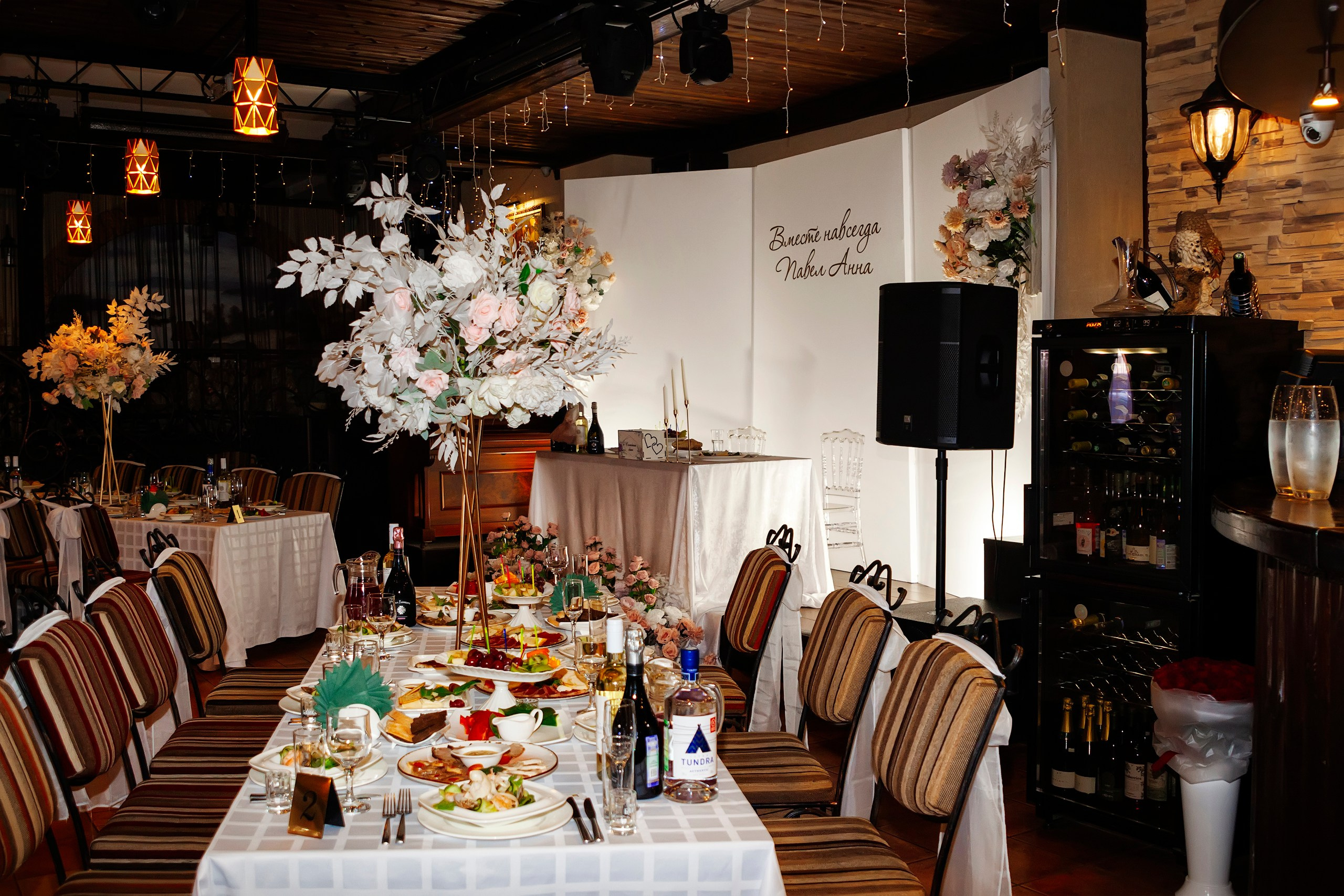 Свадебный декор ресторана Обломов - фотограф Наталья Янкаускене
