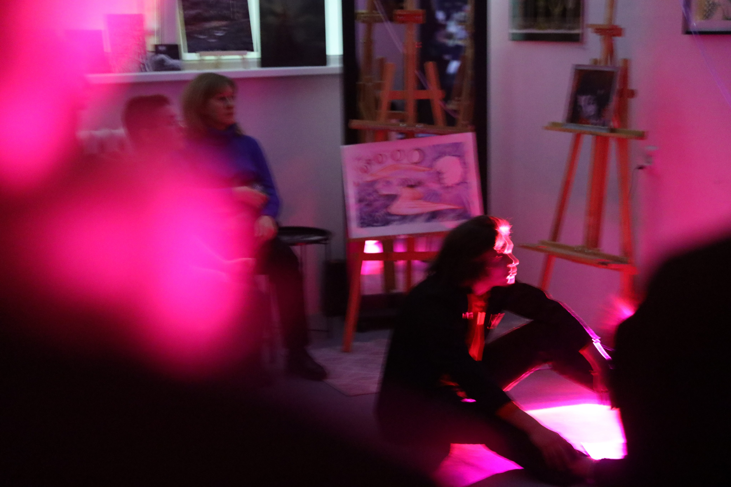 Выставка-перформанс. Творческое пространство в Санкт-Петербурге