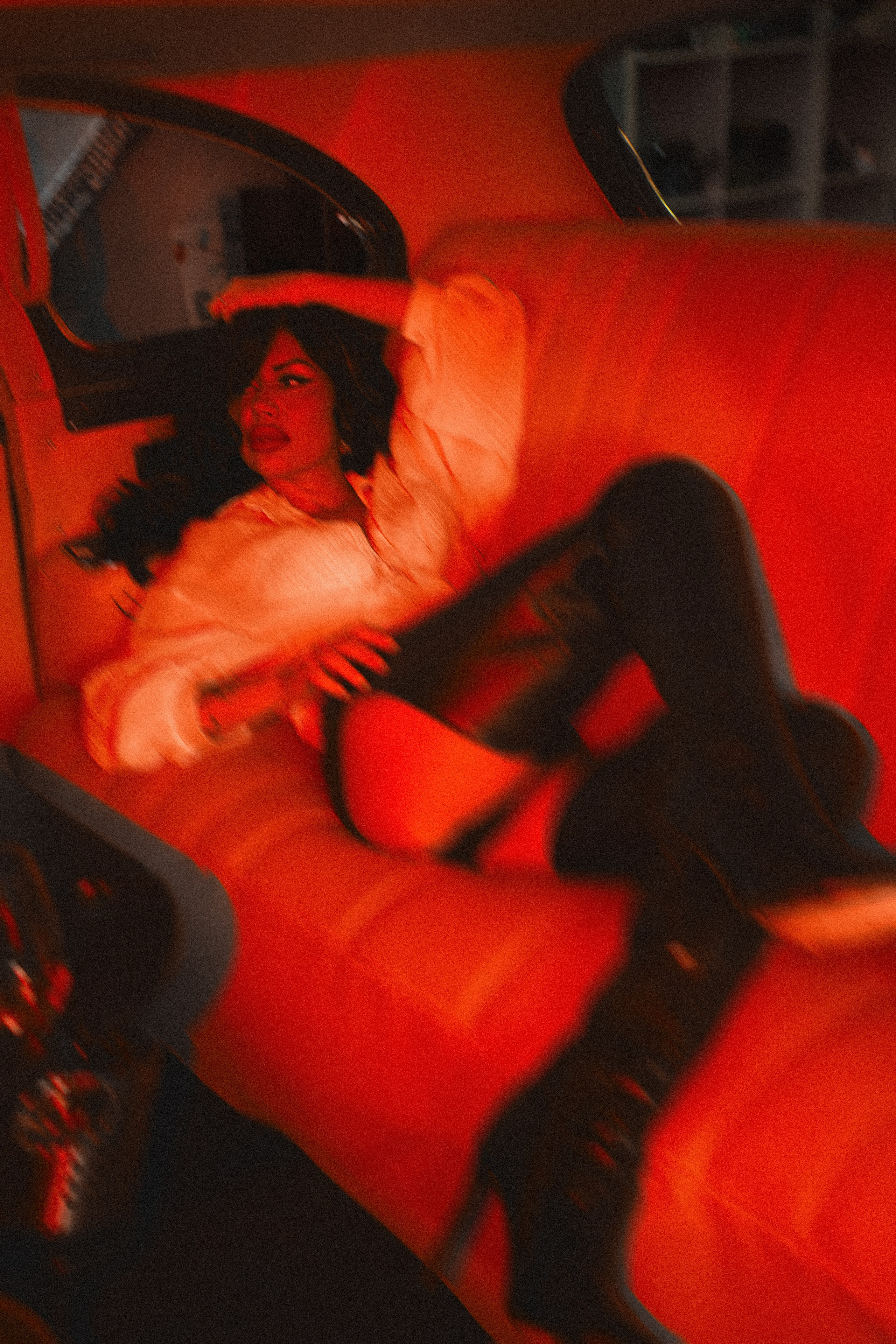 Фотосессия для Кристины в музее ретро автомобилей, Новосибирск. Фотограф в Новосибирске Владислав Унтерберг