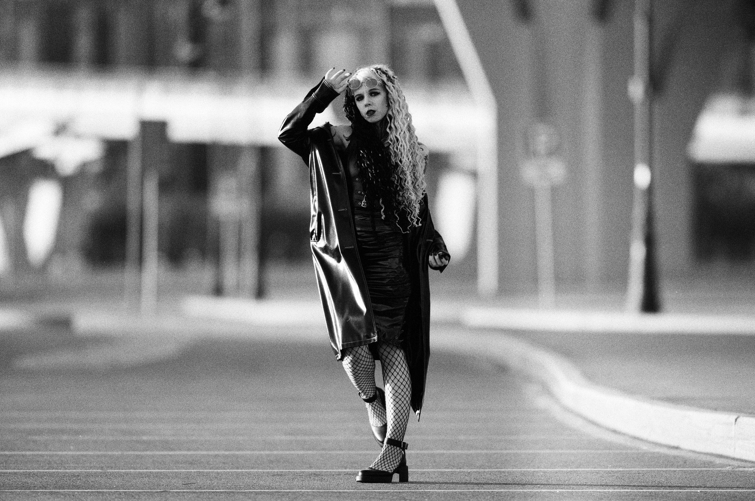 Shanghai GP3 100 Canon EOS 30 + Canon EF 300mm f/2.8 L IS USM 