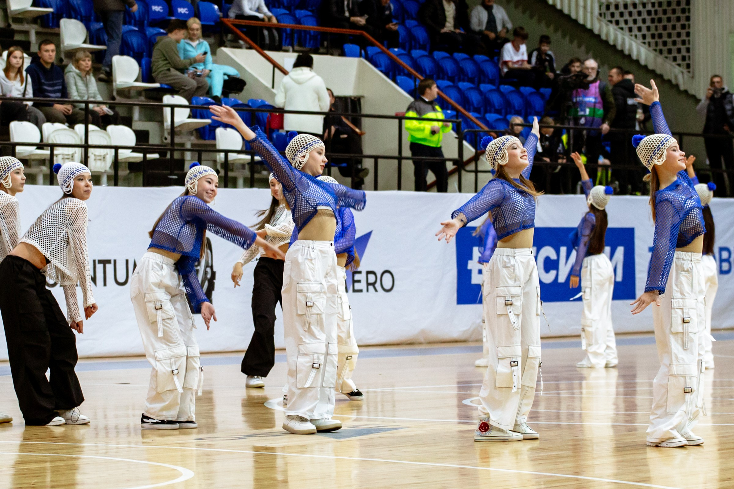 БЕТСИТИ Суперлига по футзалу | ИрАэро — Синара | 11.10.25. Фотограф в Иркутске Евгения Айвазова