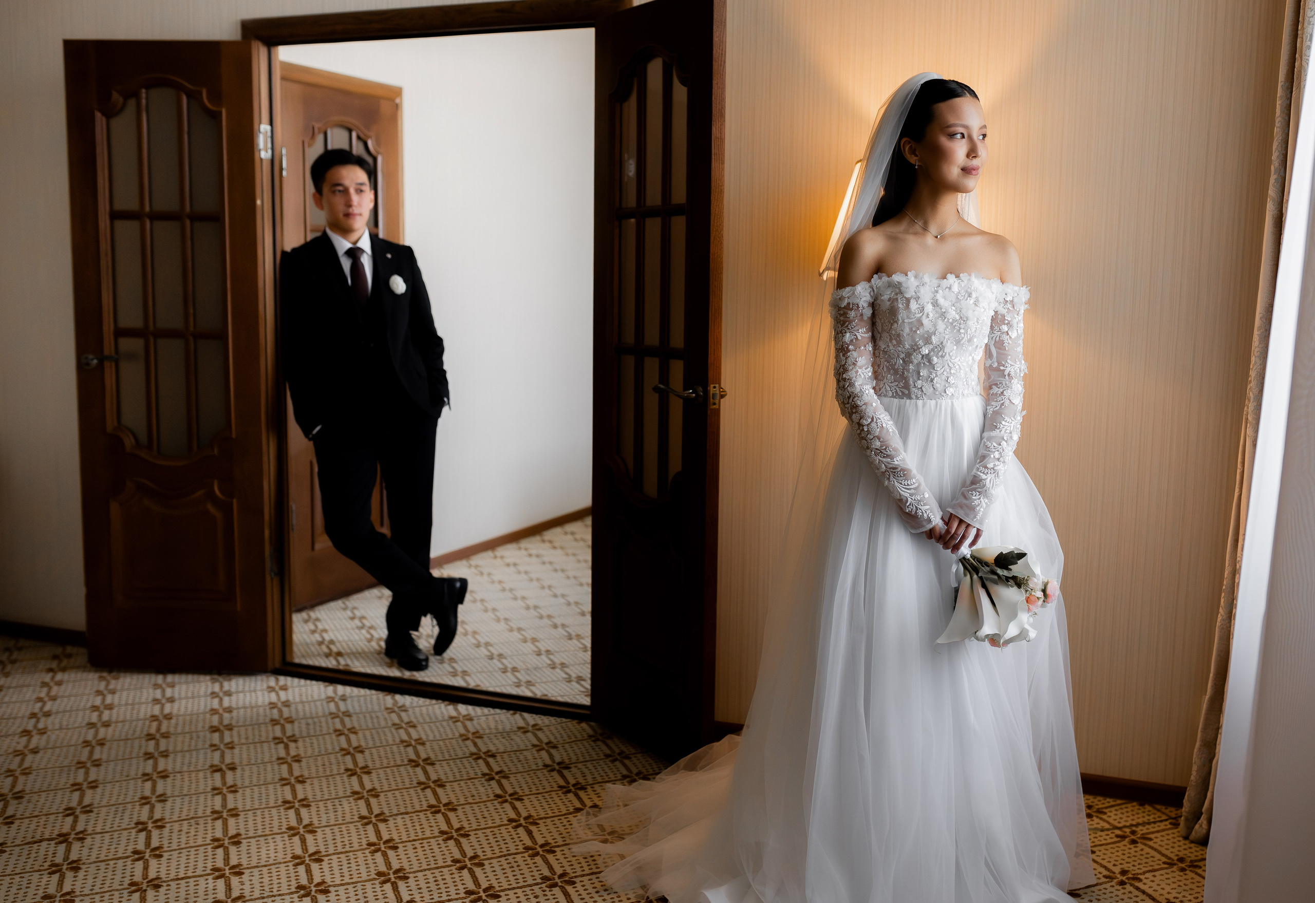 Диас и Ажар, отель «МЕДЕУ»