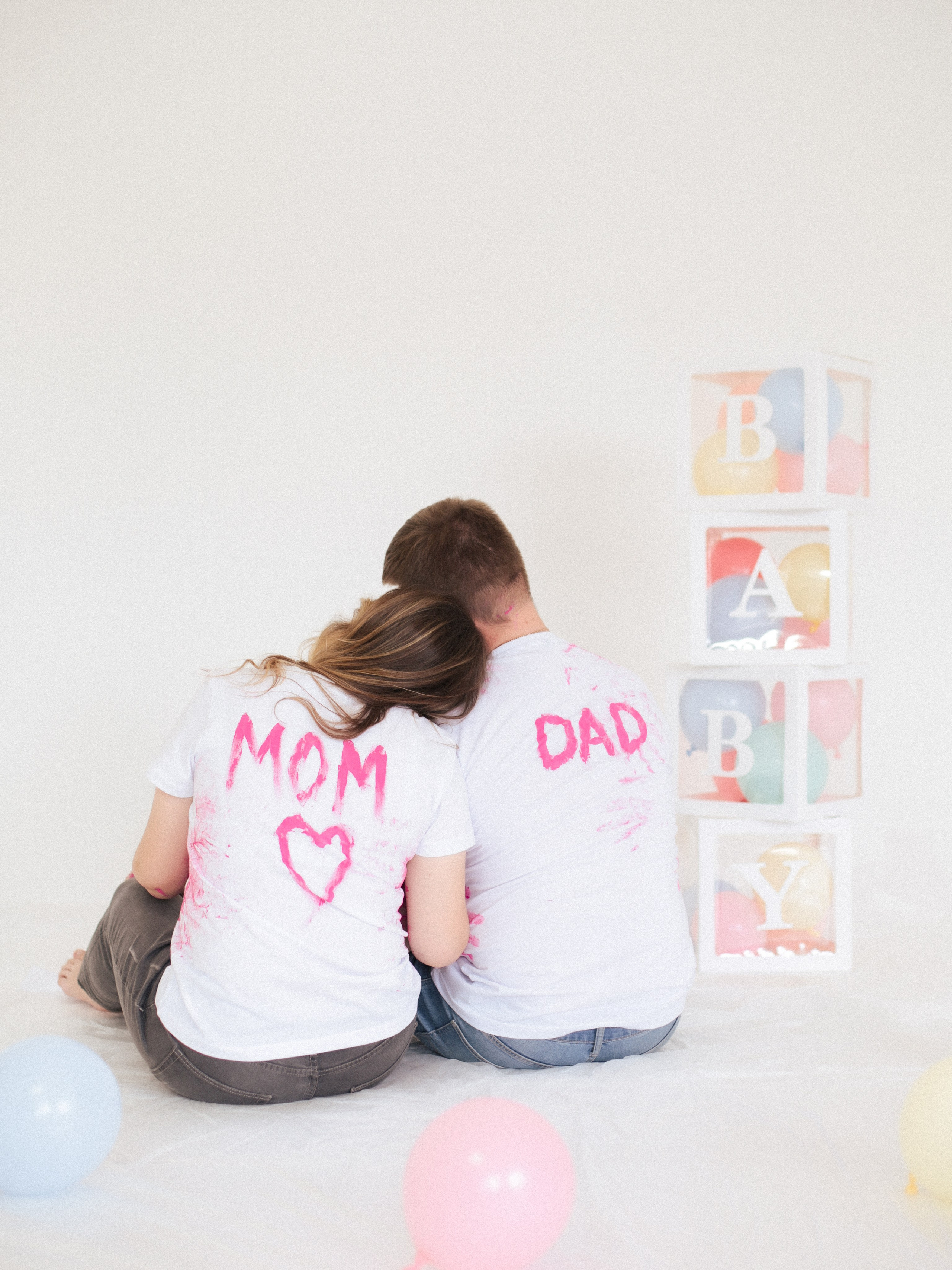 Гендер пати Вовы и Влады. Фотограф Julia Milton | Портреты, съемки для маркетплейсов, лавстори, съёмка беременности в Санкт-Петербурге. Обучение фотографии в Спб очно