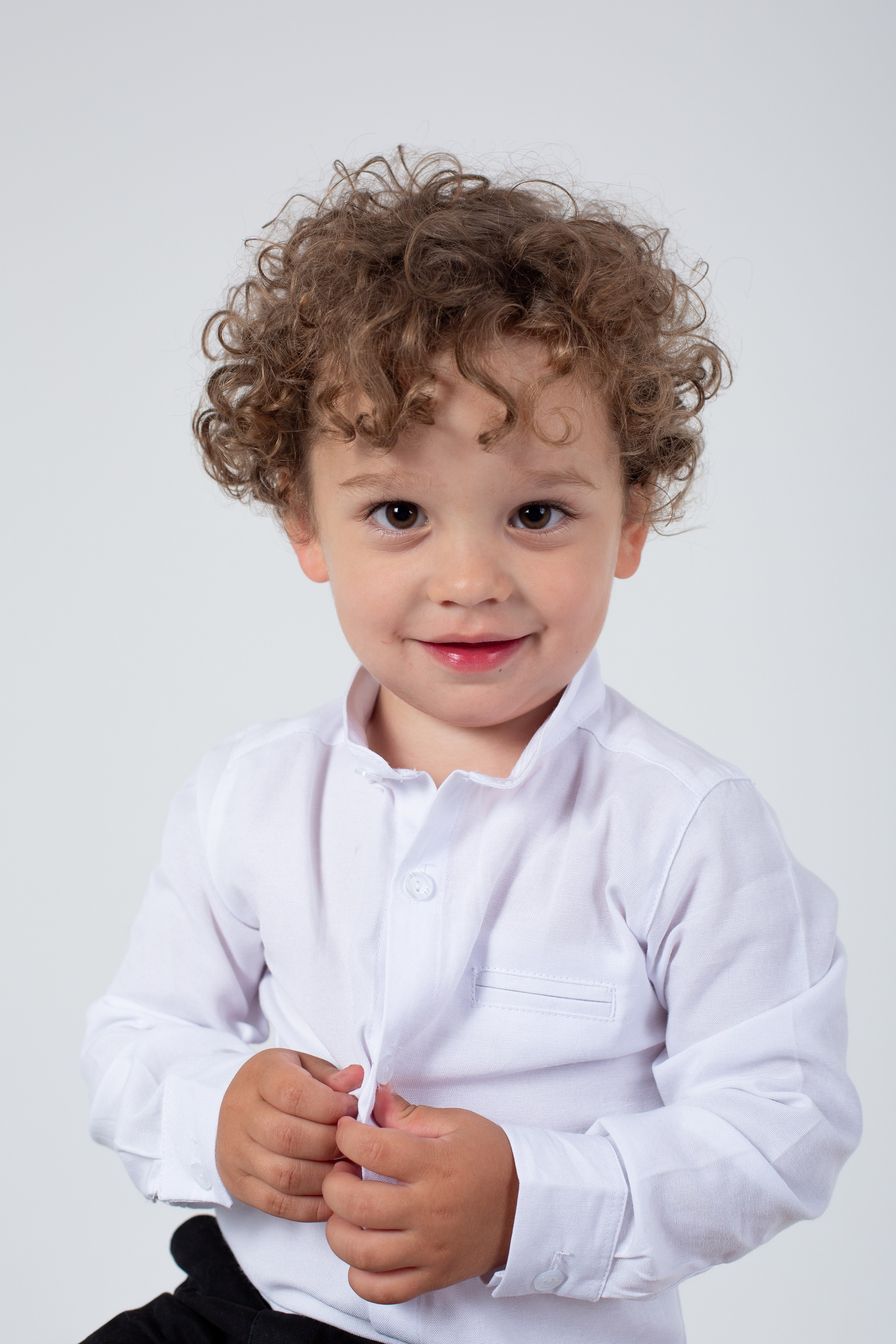 Детки. Фотограф Julia Milton | Портреты, съемки для маркетплейсов, лавстори, съёмка беременности в Санкт-Петербурге. Обучение фотографии в Спб очно