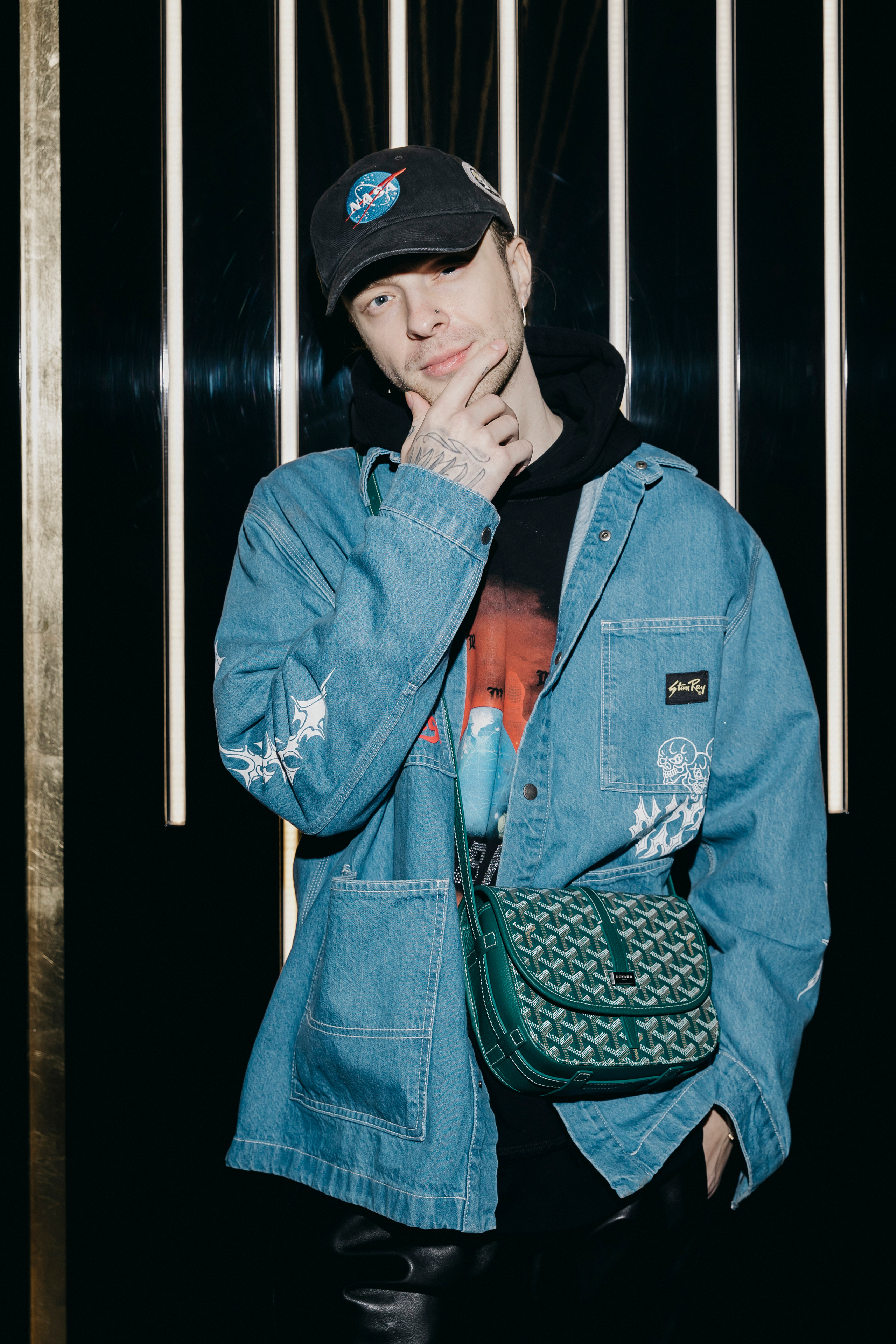 Егор Крид на закрытой презентации клипа JONY на песню «Никак».