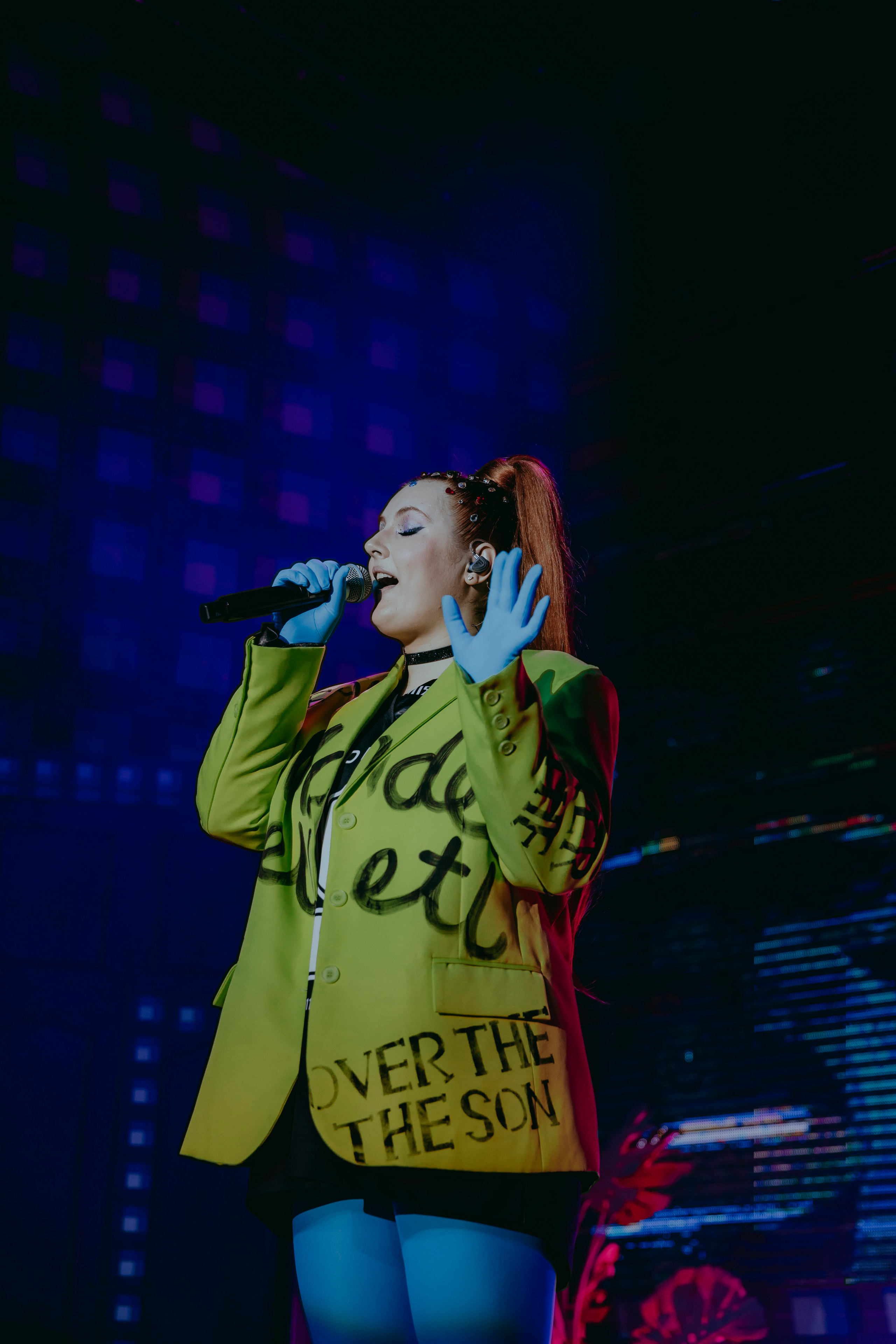 Первый сольный концерт LINA LEE: хочу быть…. «Птичка на проводе»: информационный портал в Москве