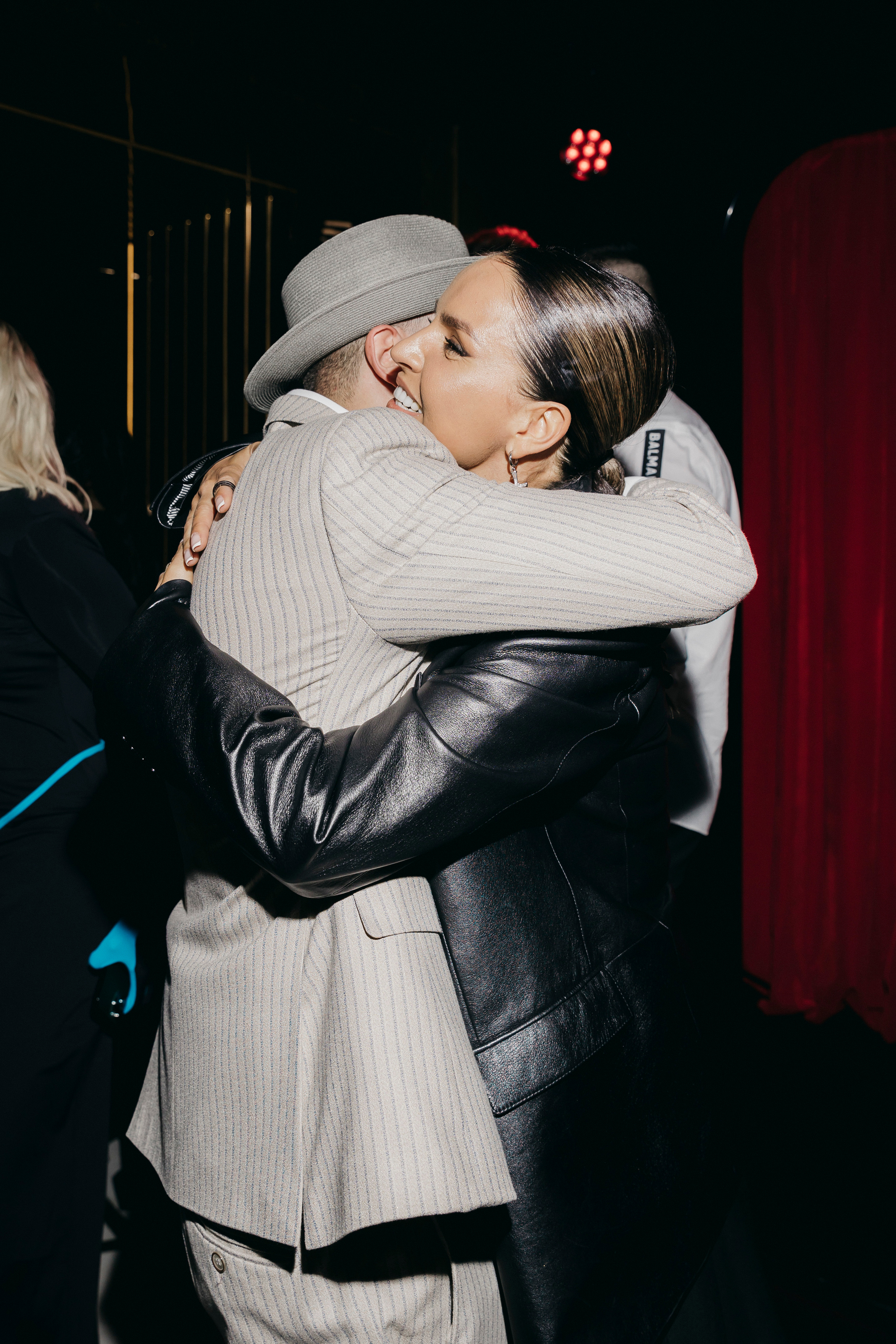 JONY и Zivert на закрытой презентации клипа JONY на песню «Никак».