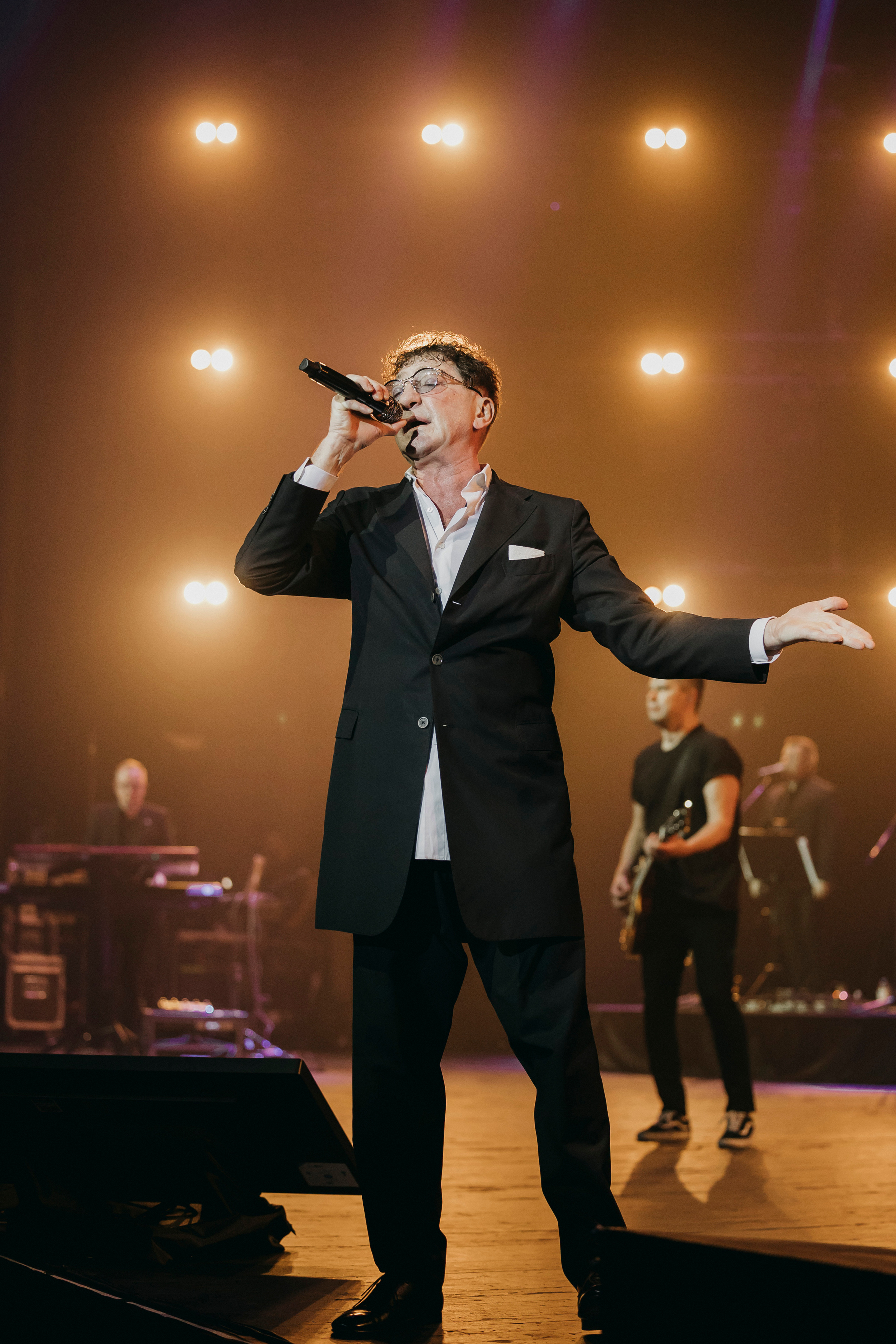 Сольный концерт Григория Лепса в Crocus City Hall. «Птичка на проводе»: информационный портал в Москве