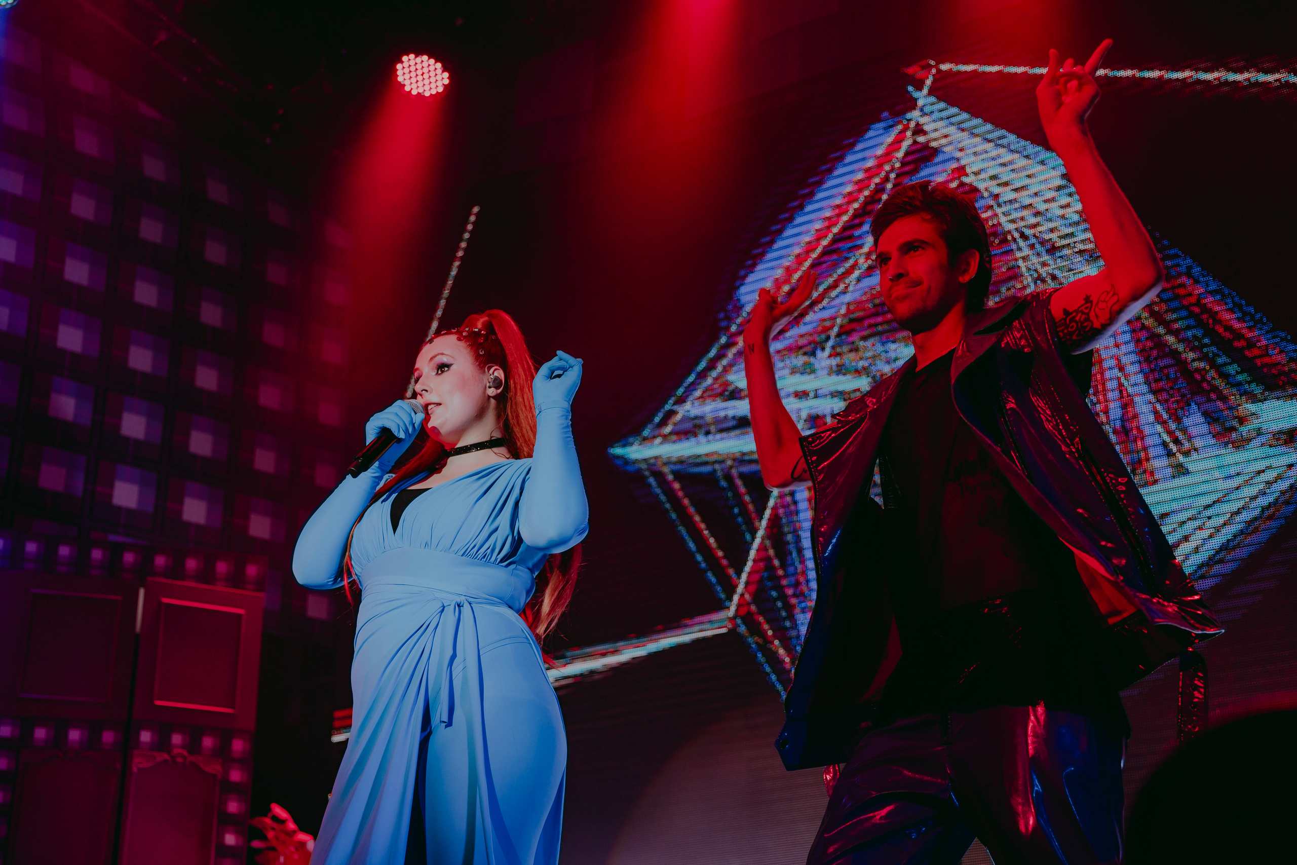 Первый сольный концерт LINA LEE: хочу быть…. «Птичка на проводе»: информационный портал в Москве