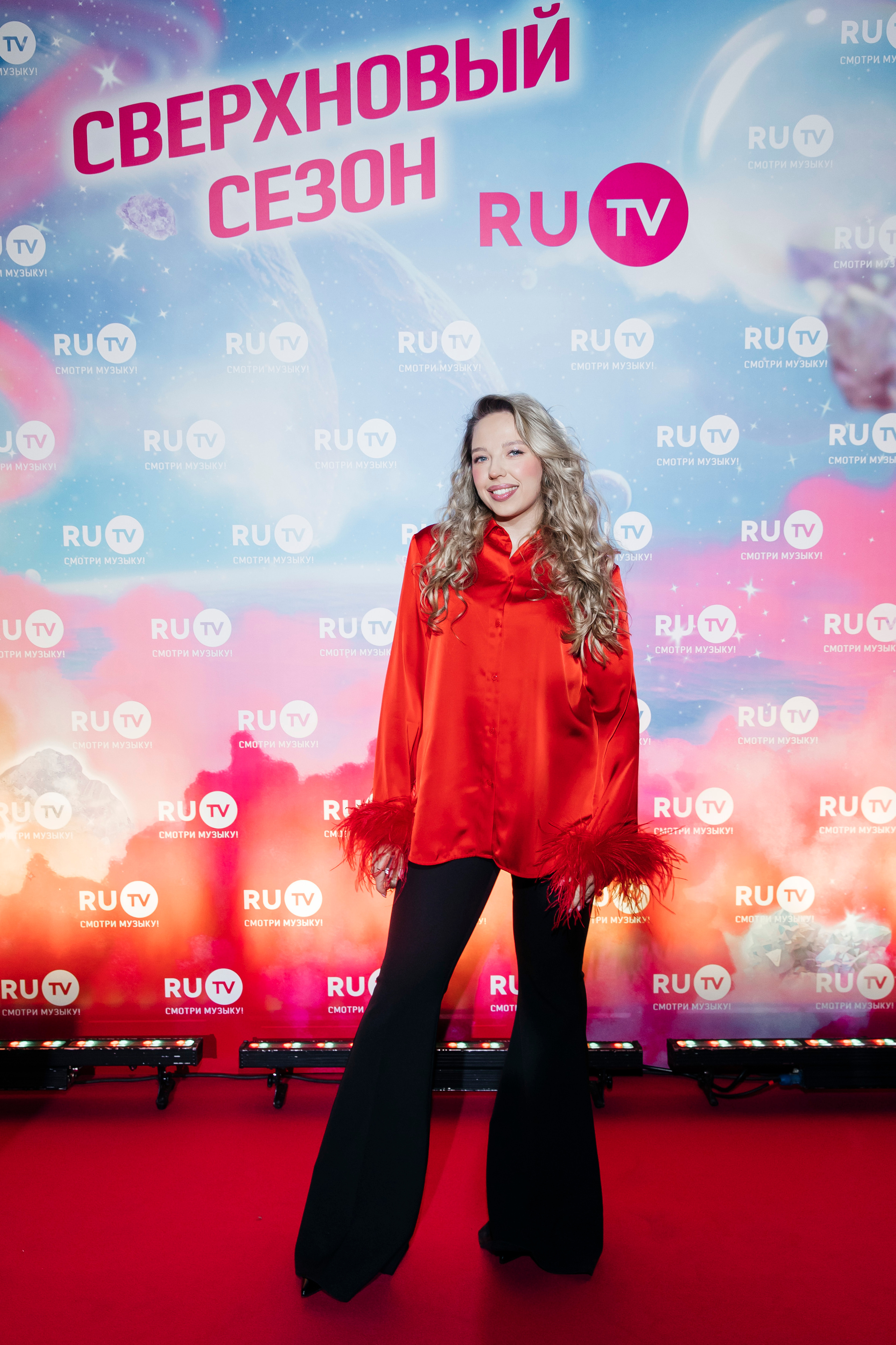 Сверхновый сезон телеканала RU.TV 2022. «Птичка на проводе»: информационный портал в Москве
