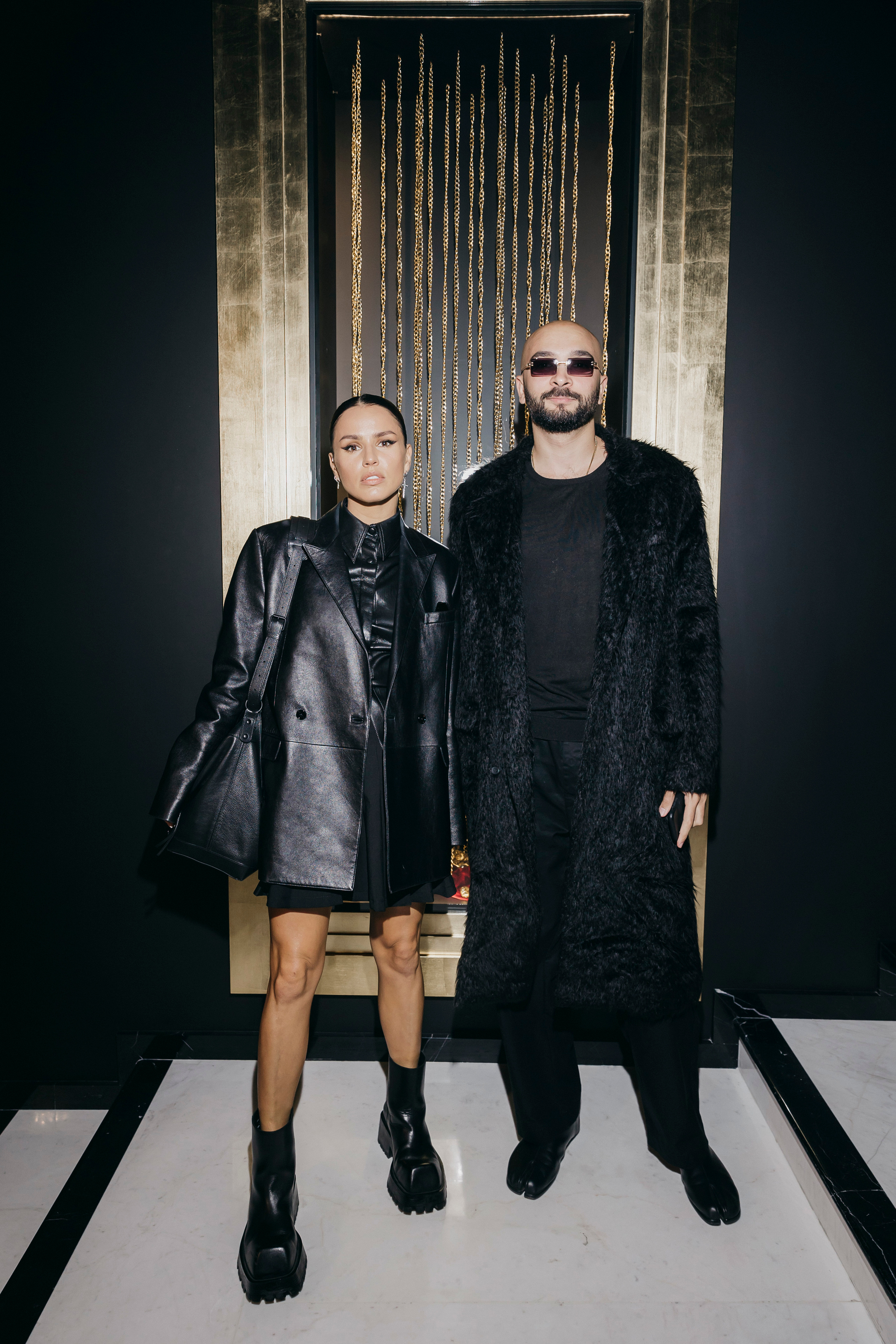 Zivert и Богдан Леонович на закрытой презентации клипа JONY на песню «Никак».