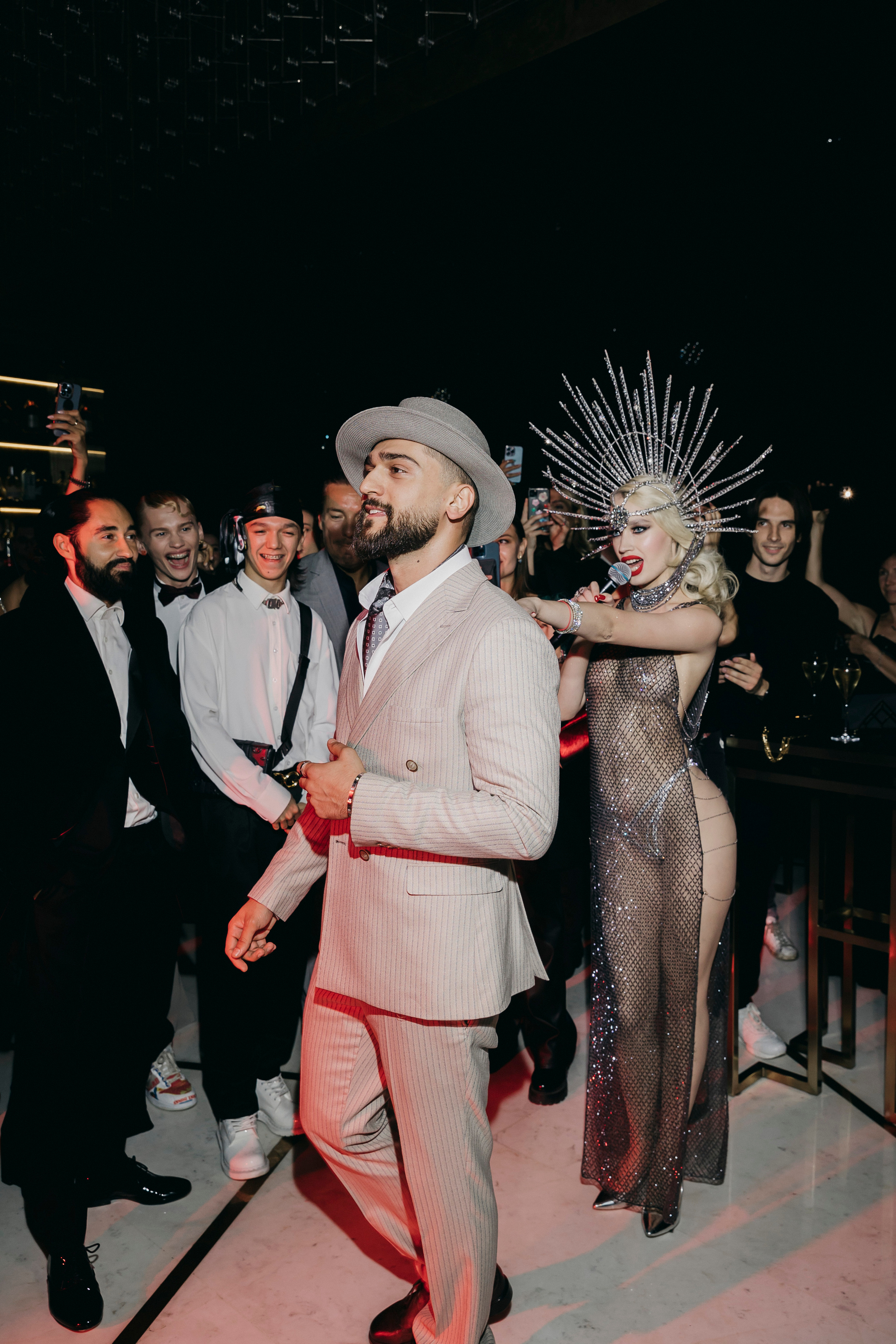 Состоялась закрытая презентация клипа JONY на песню «Никак». «Птичка на проводе»: информационный портал в Москве