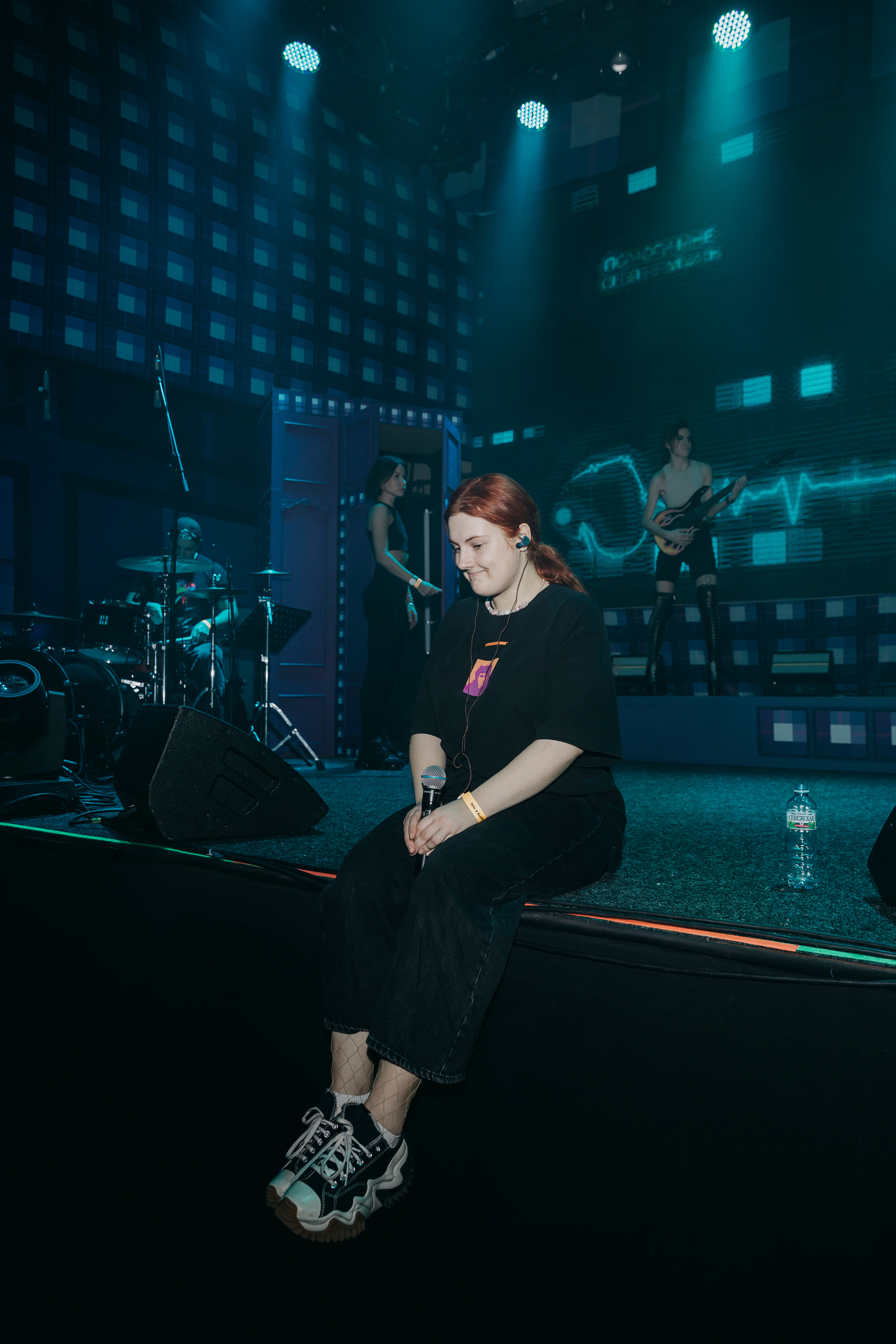 Первый сольный концерт LINA LEE: хочу быть…. «Птичка на проводе»: информационный портал в Москве