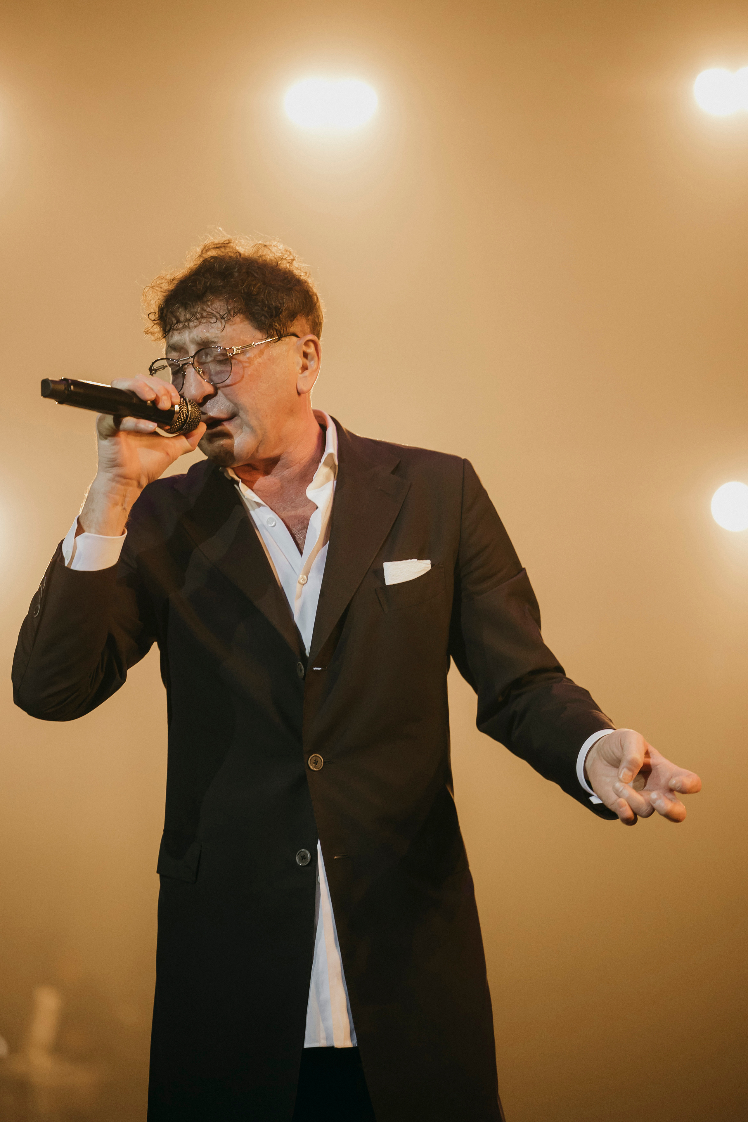 Сольный концерт Григория Лепса в Crocus City Hall. «Птичка на проводе»: информационный портал в Москве